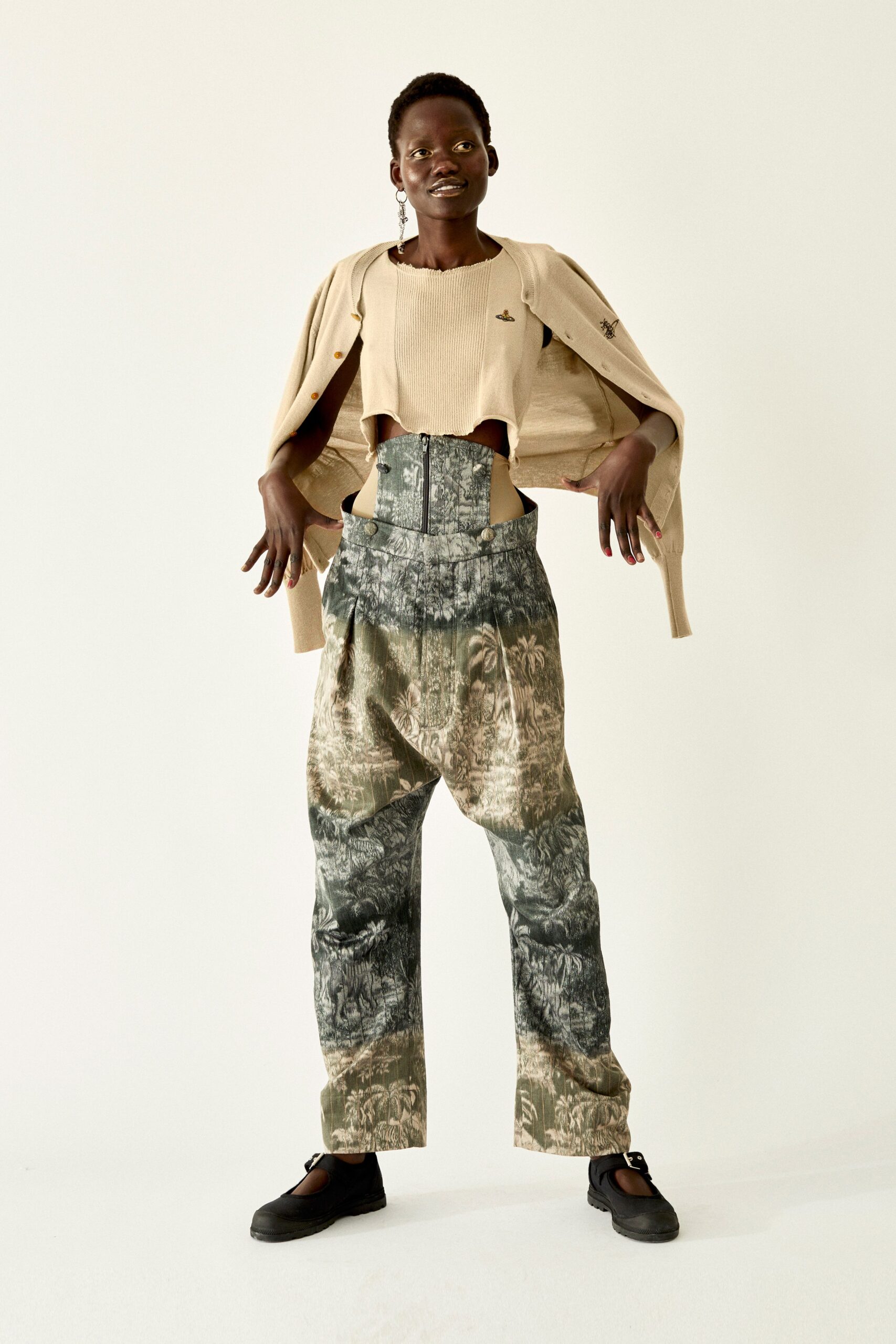 Vivienne Westwood F/W 20 Look 32