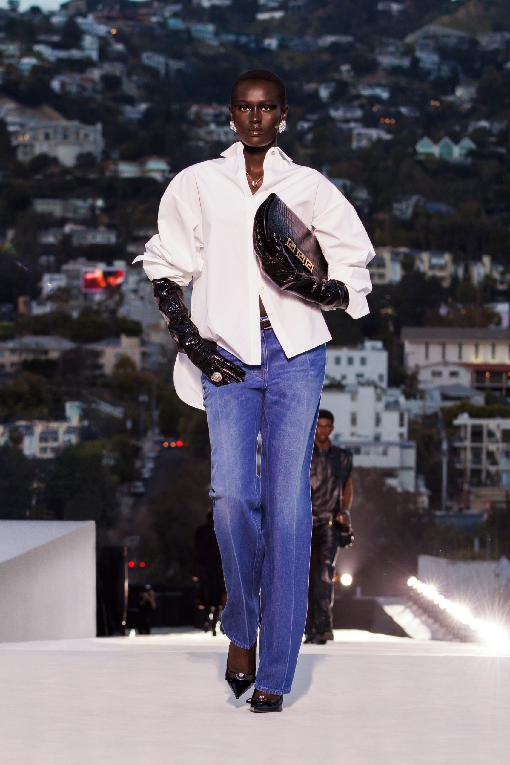 Versace F/W 23 Look 32