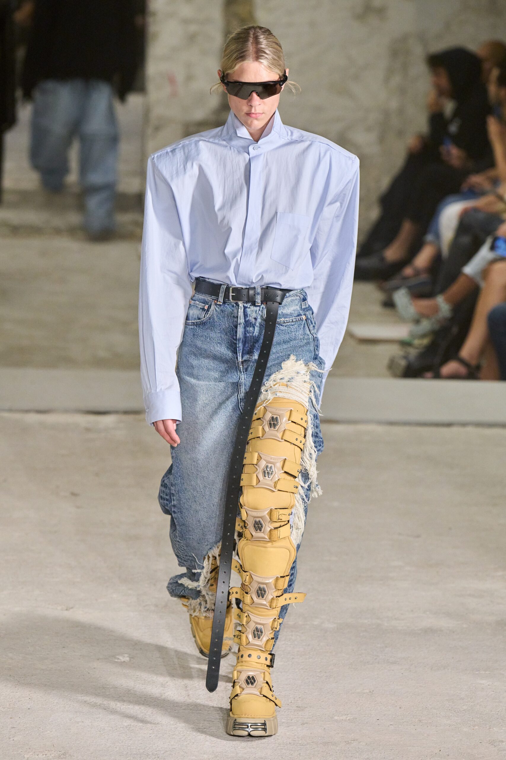 Vetements S/S 23 Menswear Look 32