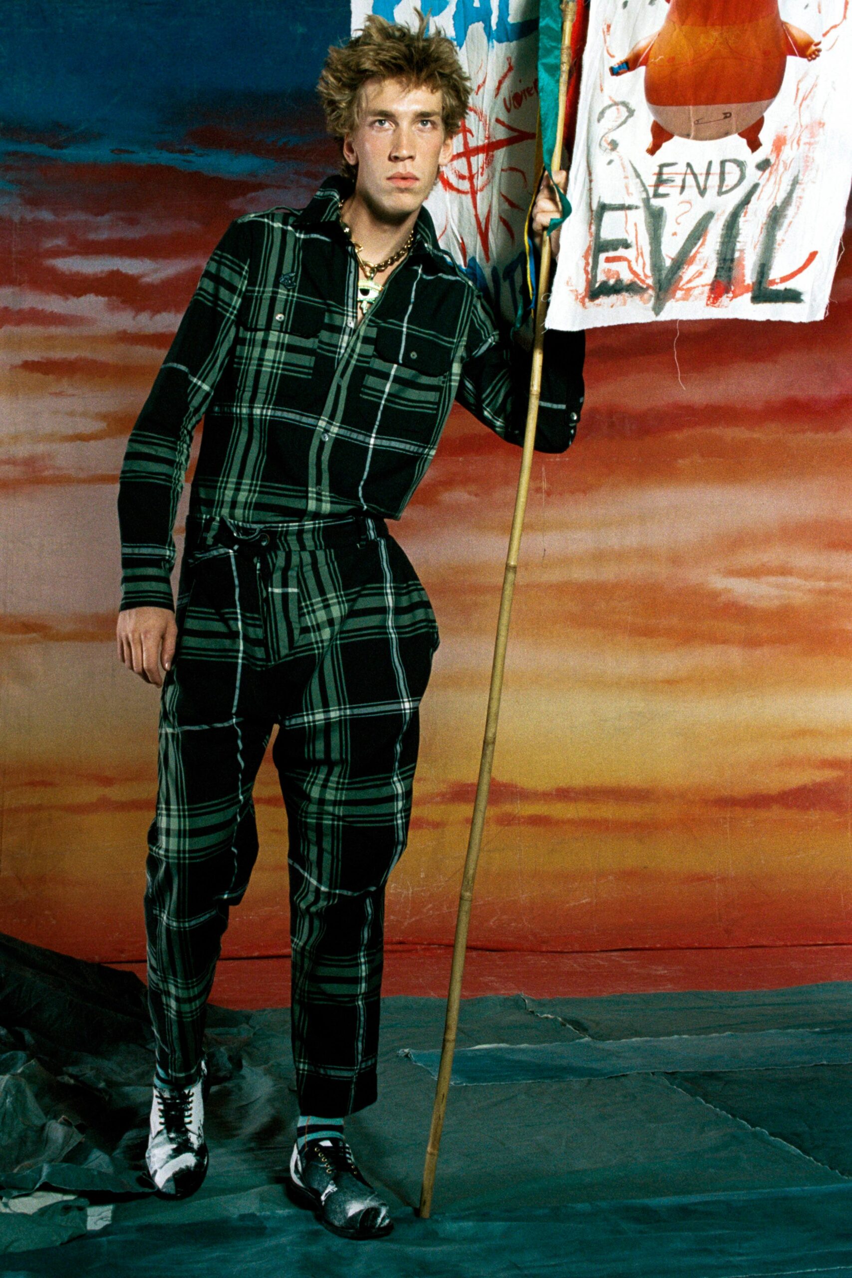 Vivienne Westwood S/S 20 Look 33
