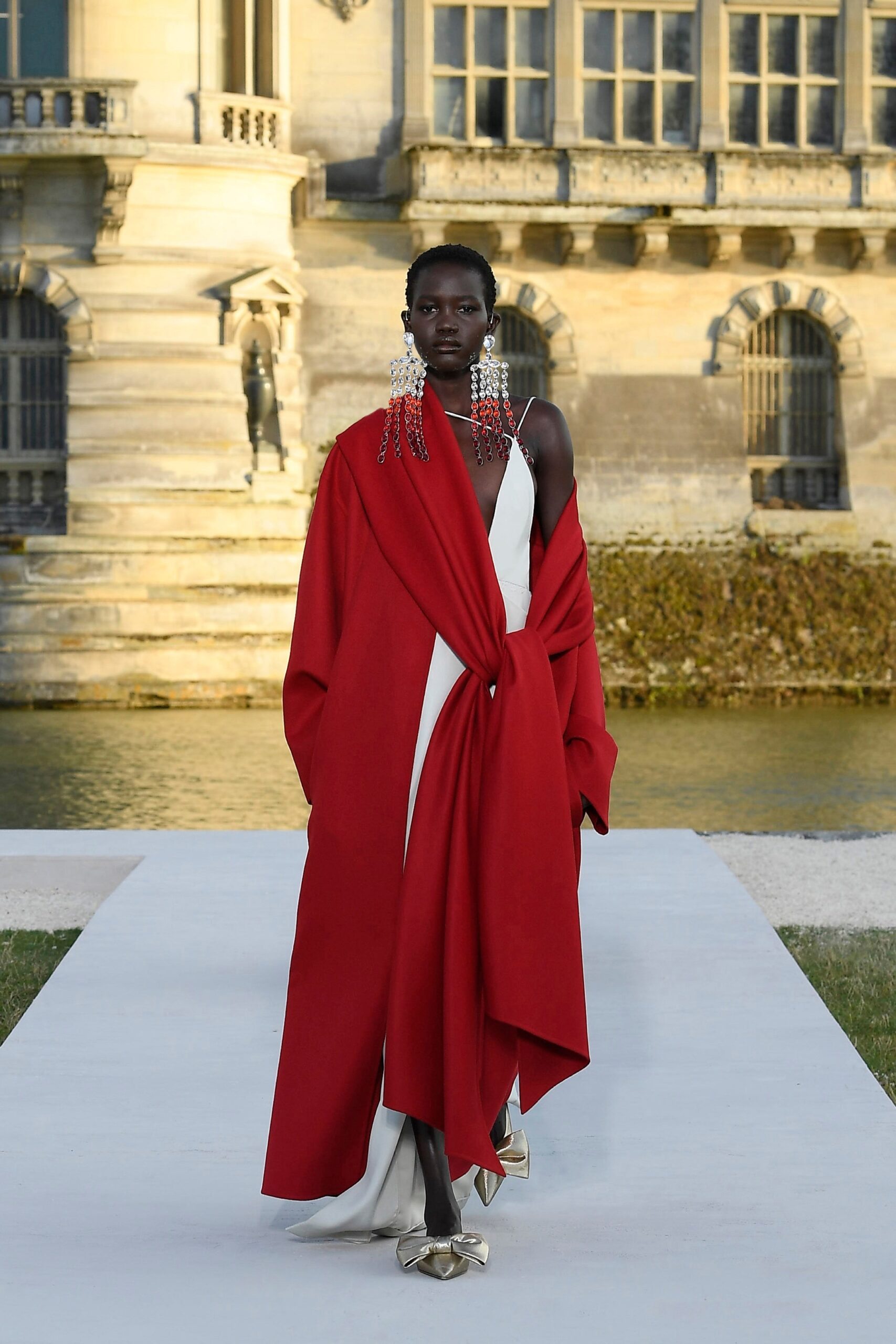 Valentino F/W 23 Couture Look 33