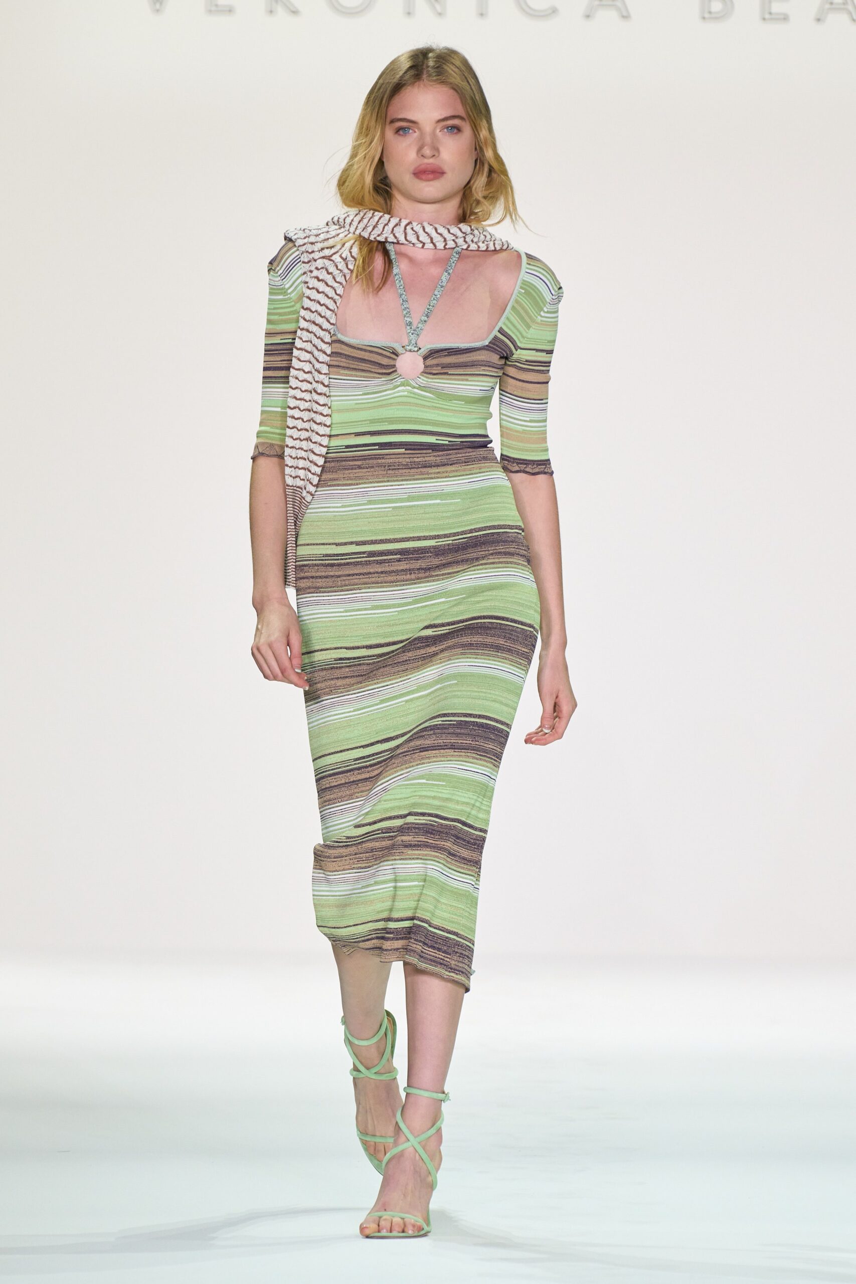 Veronica Beard S/S 23 Look 33