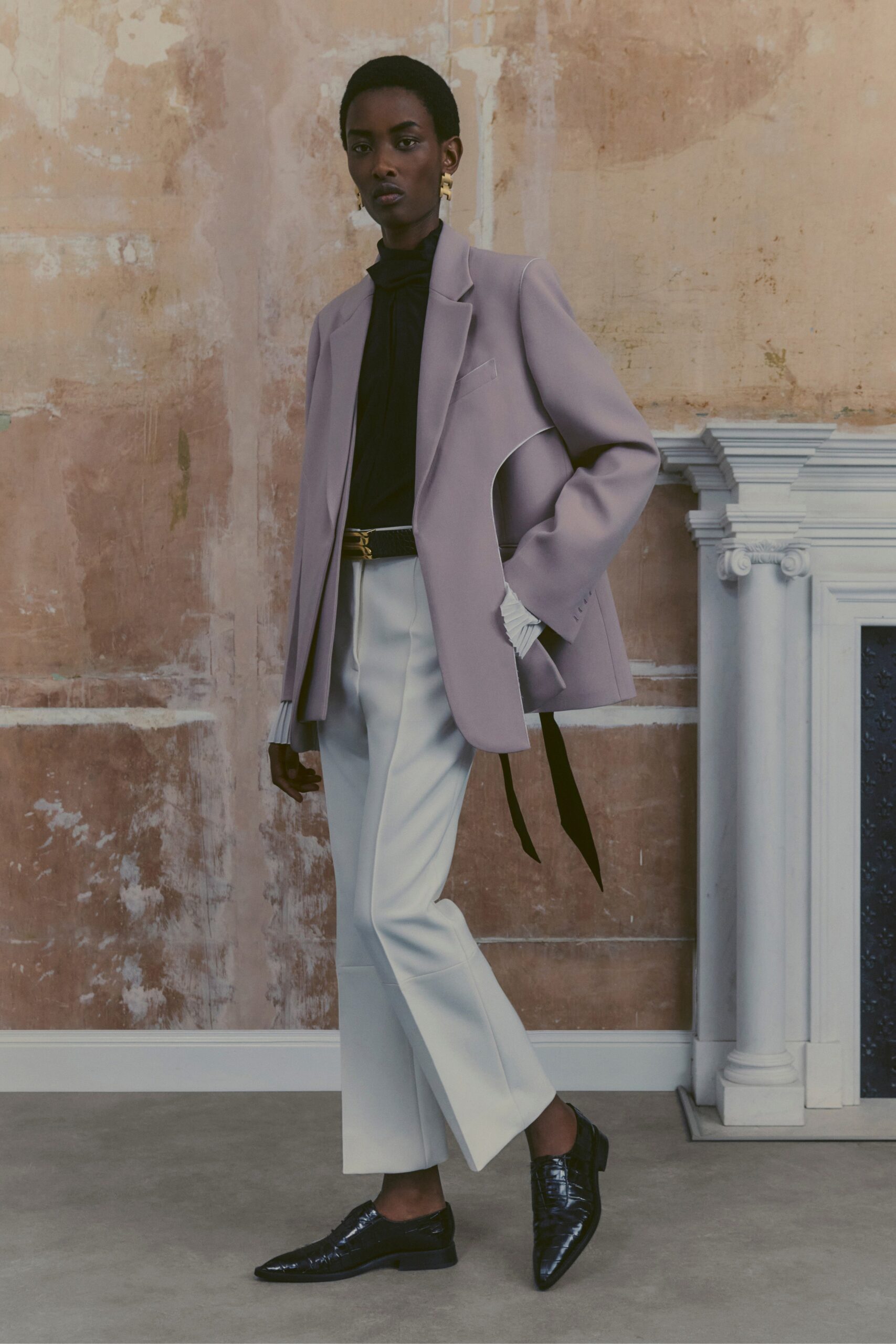 Victoria Beckham Resort 24 Look 33