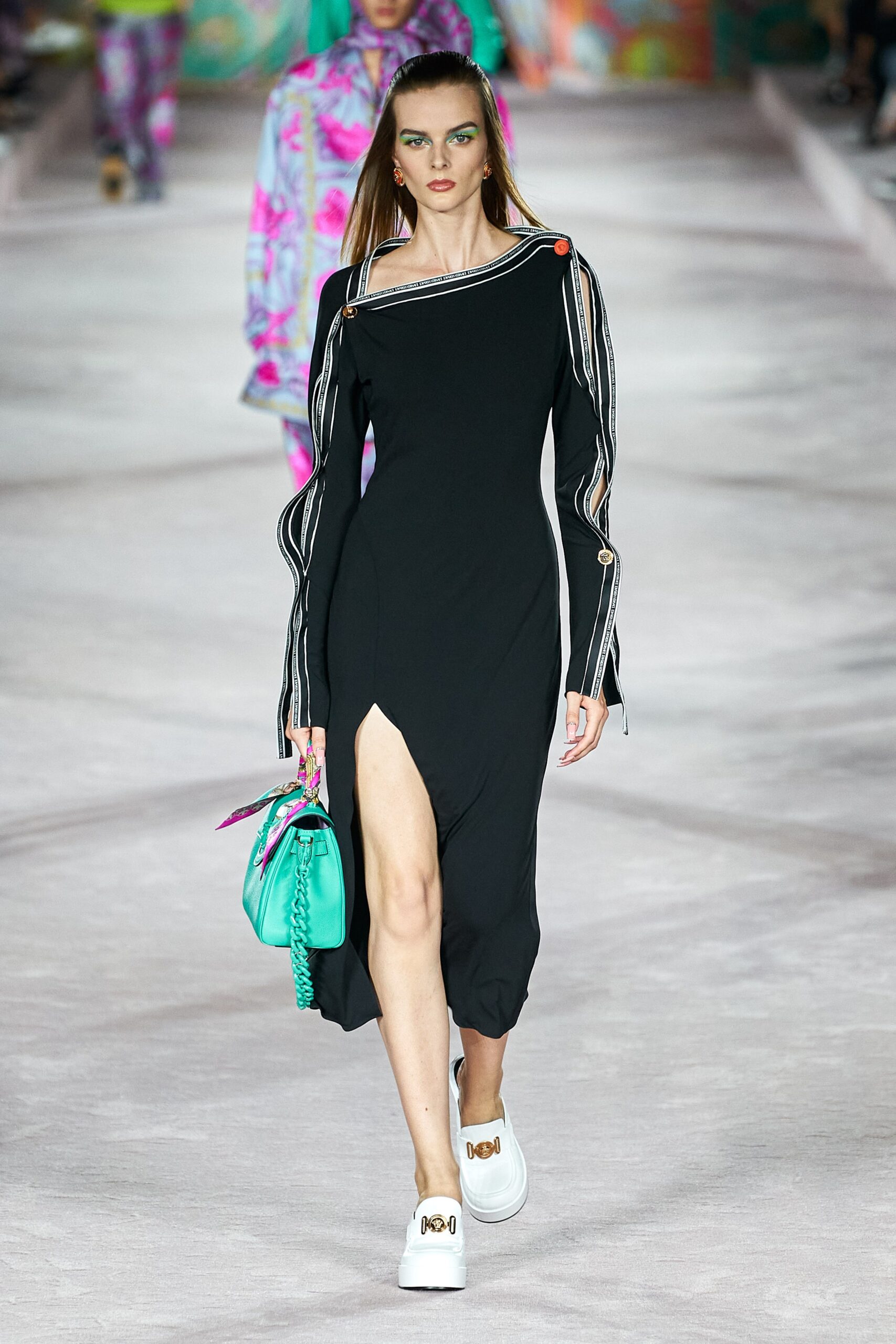Versace S/S 22 Look 34
