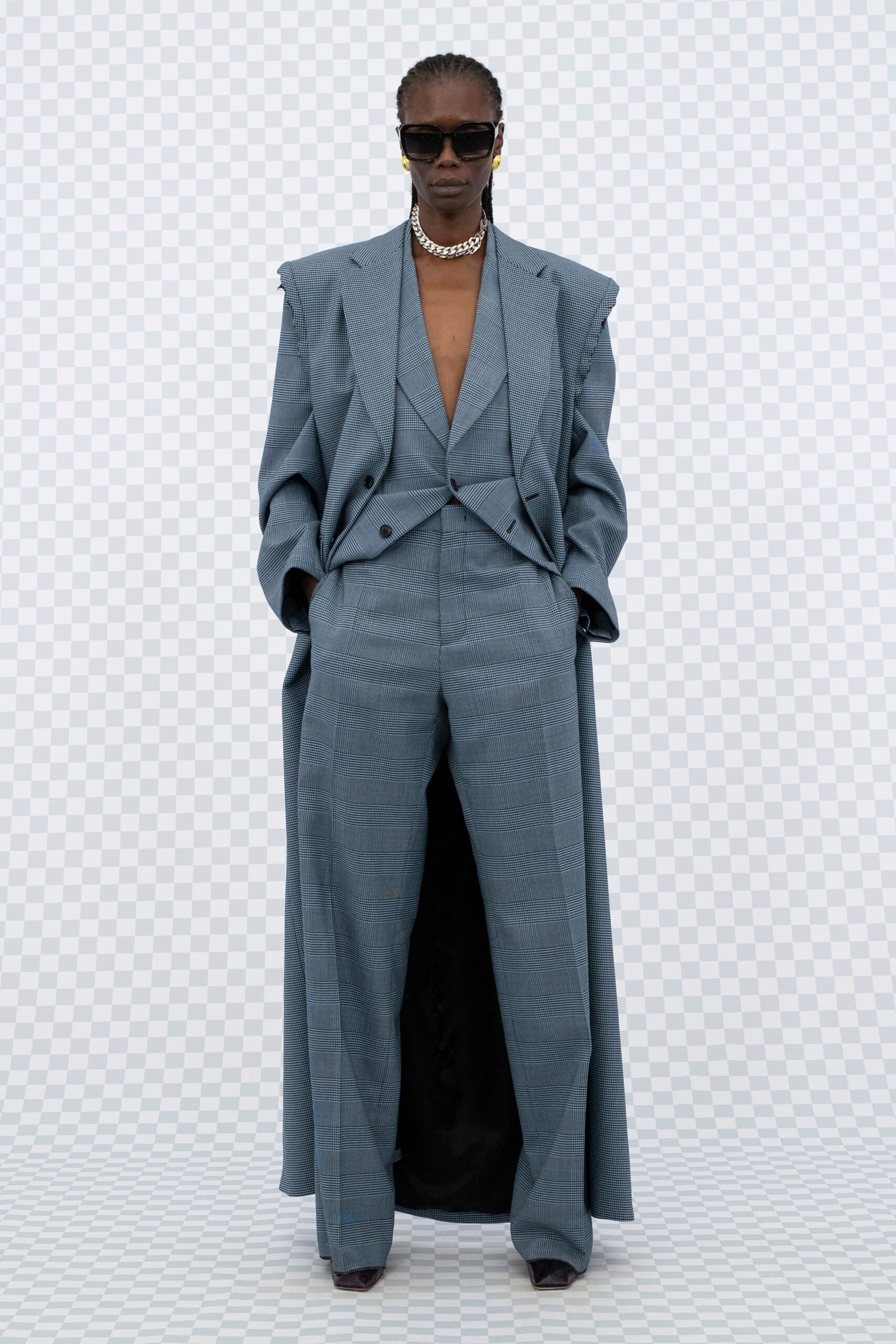 Vetements S/S 22 Look 34