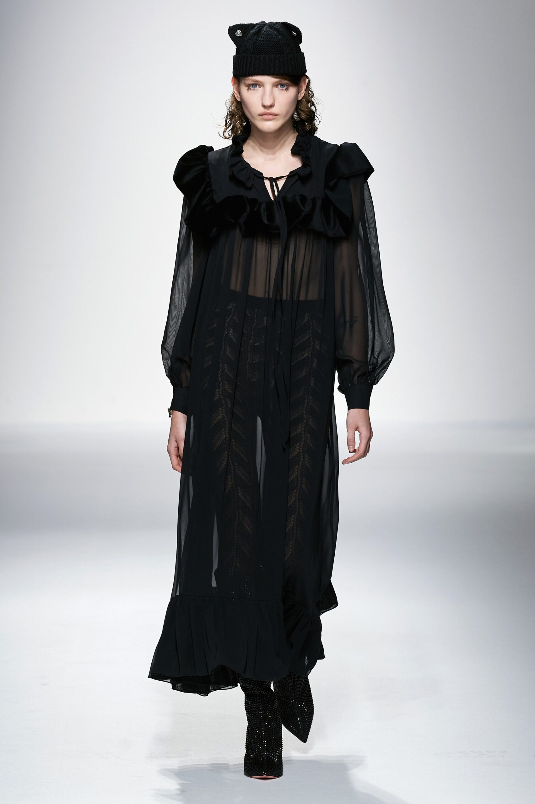 Vivetta F/W 23 Look 34