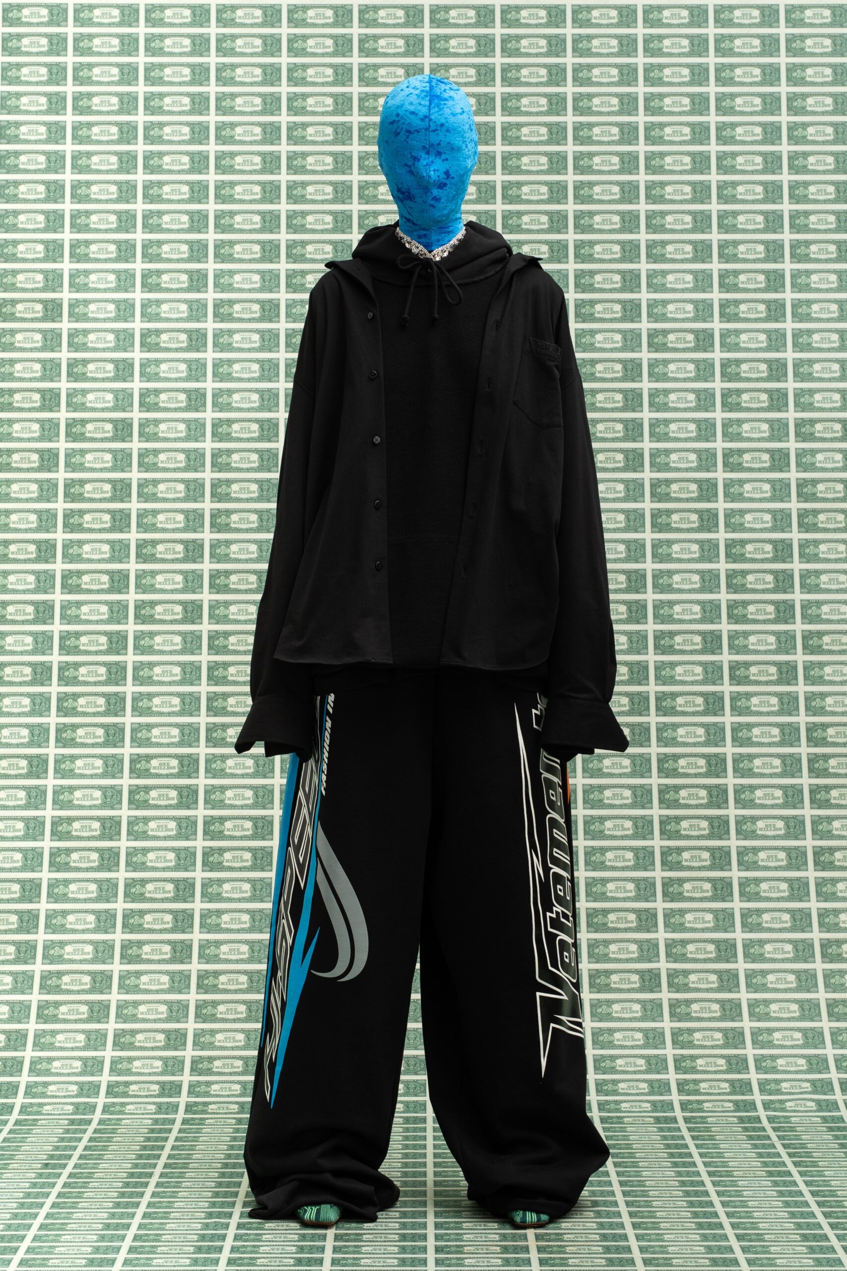 Vetements F/W 22 Look 35