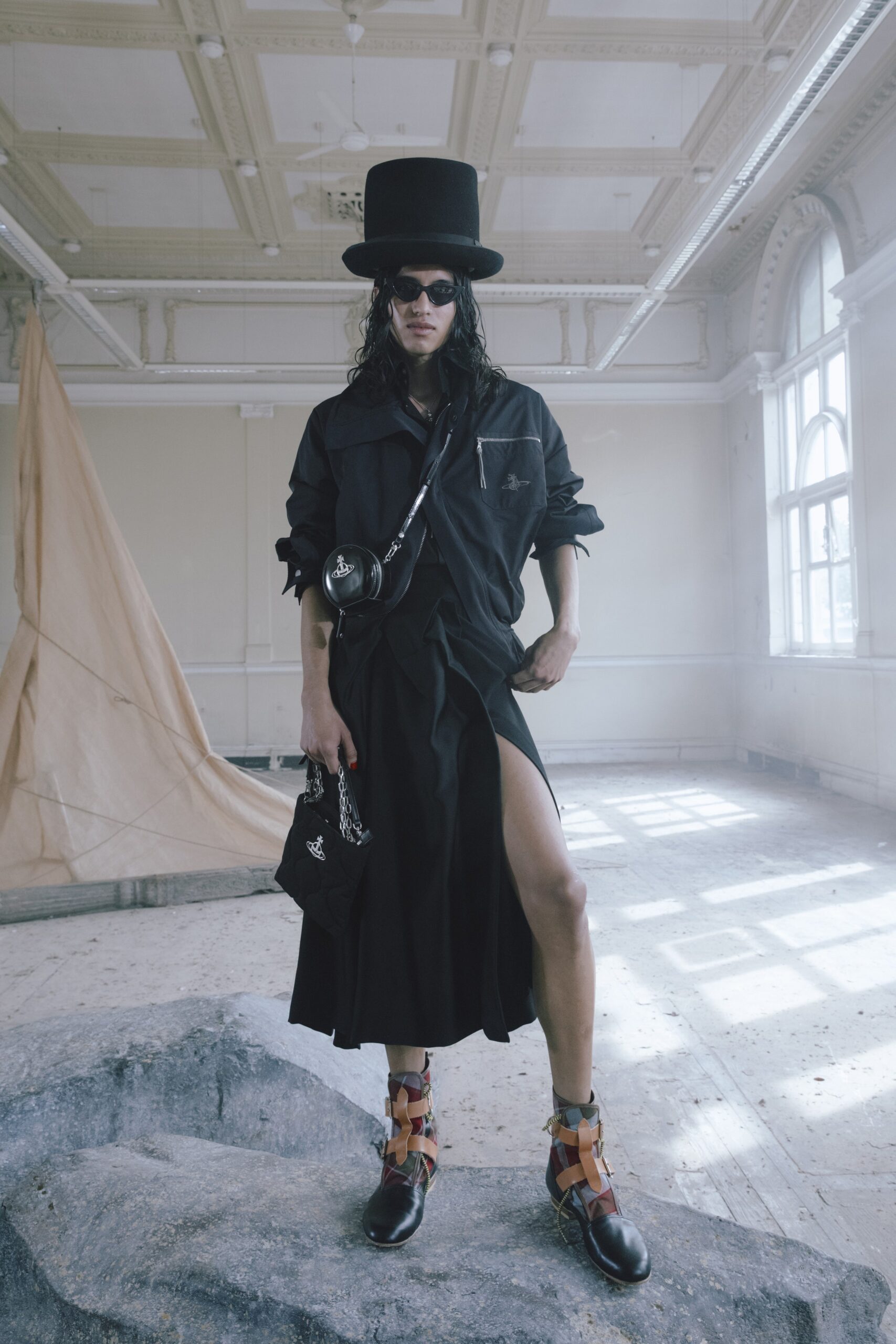 Vivienne Westwood S/S 22 Look 35