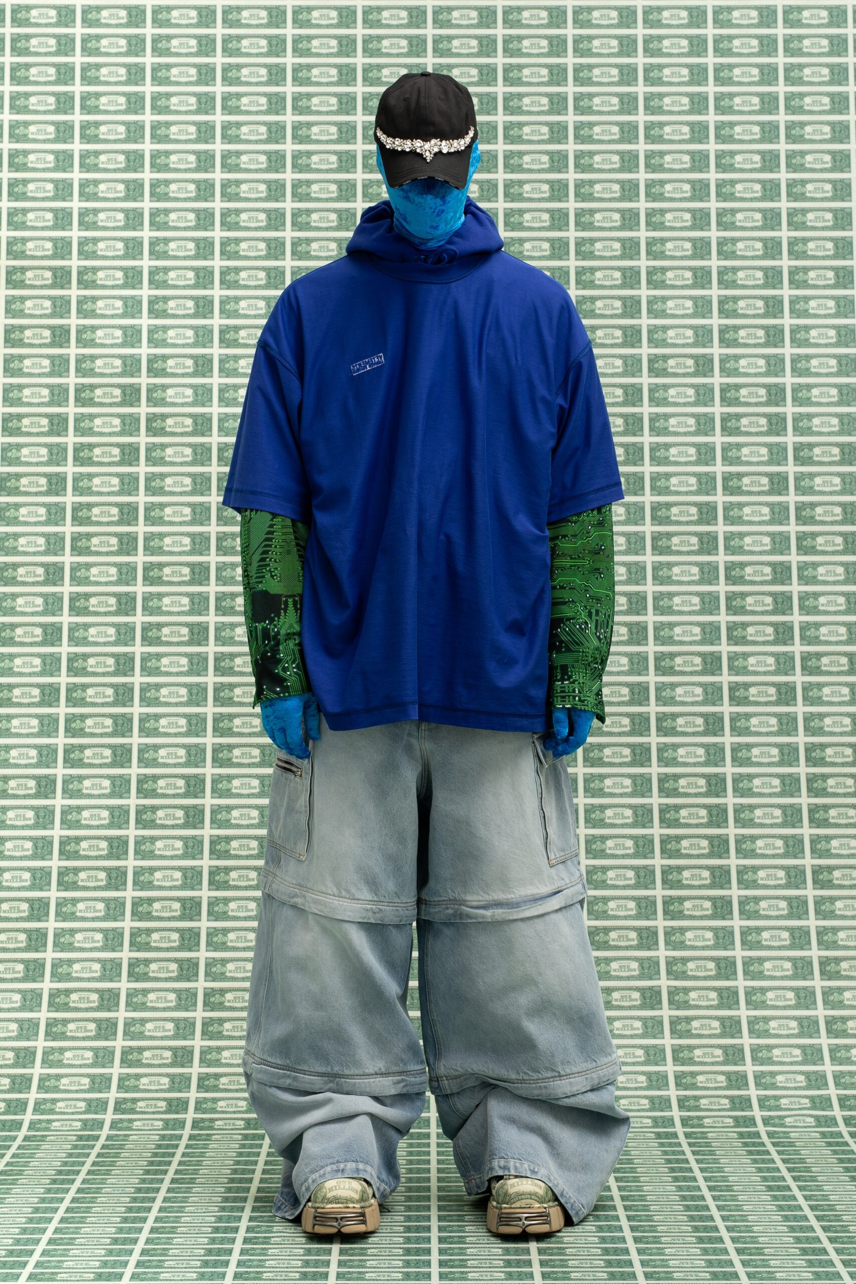 Vetements F/W 22 Look 36