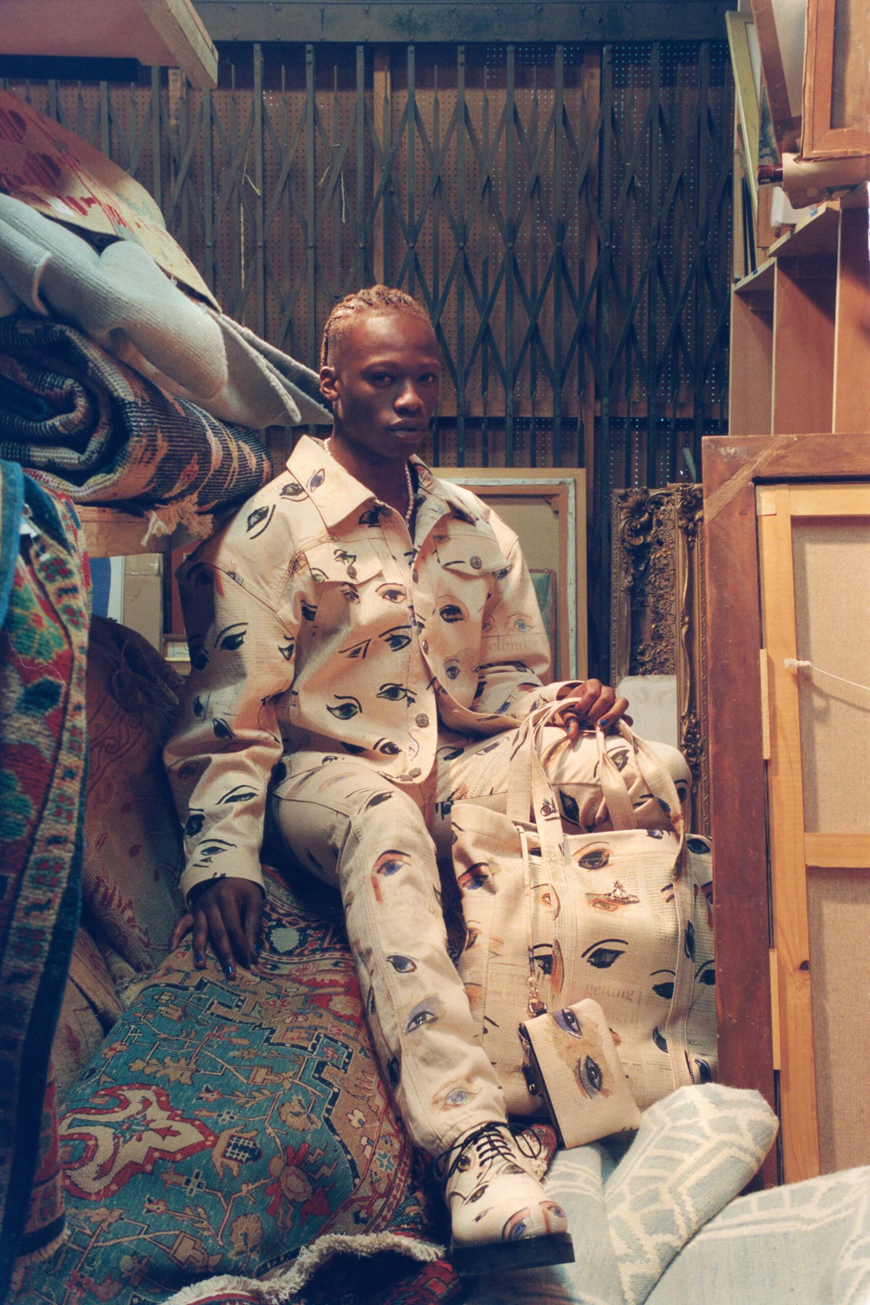 Vivienne Westwood F/W 22 Look 36