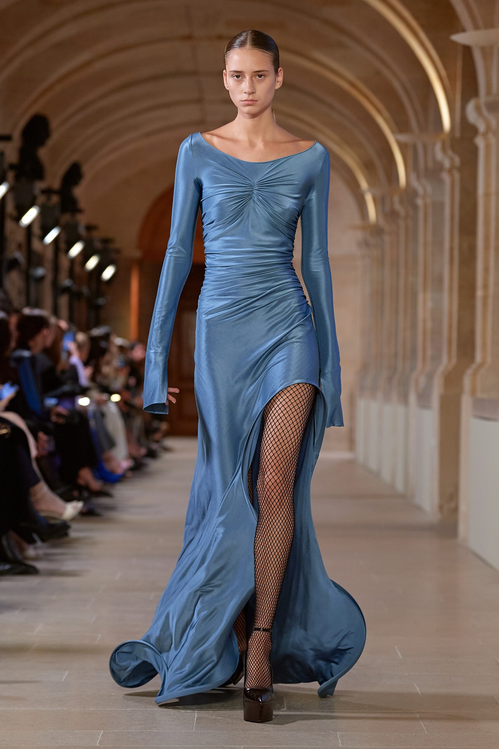 Victoria Beckham F/W 23 Look 36