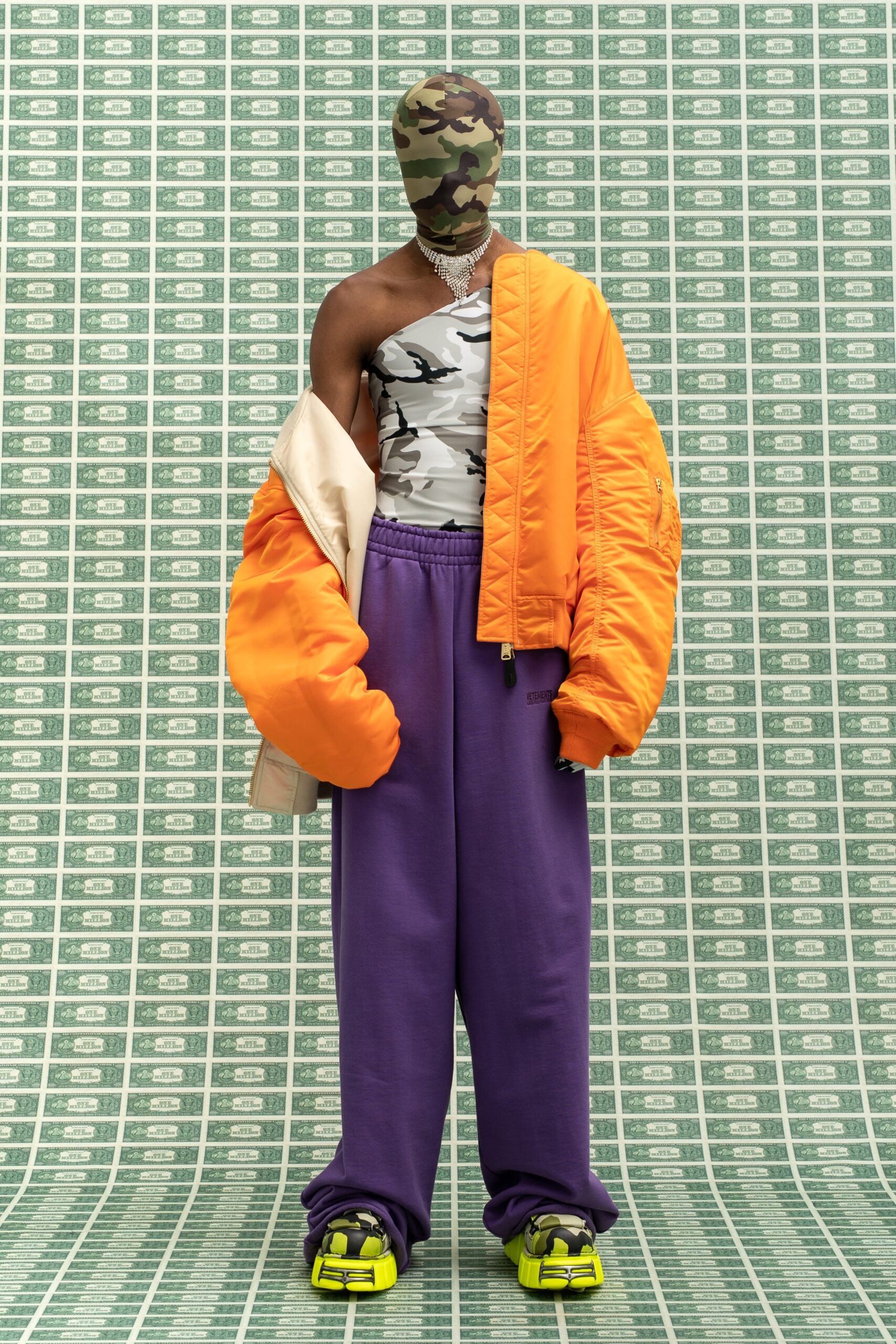 Vetements F/W 22 Look 37