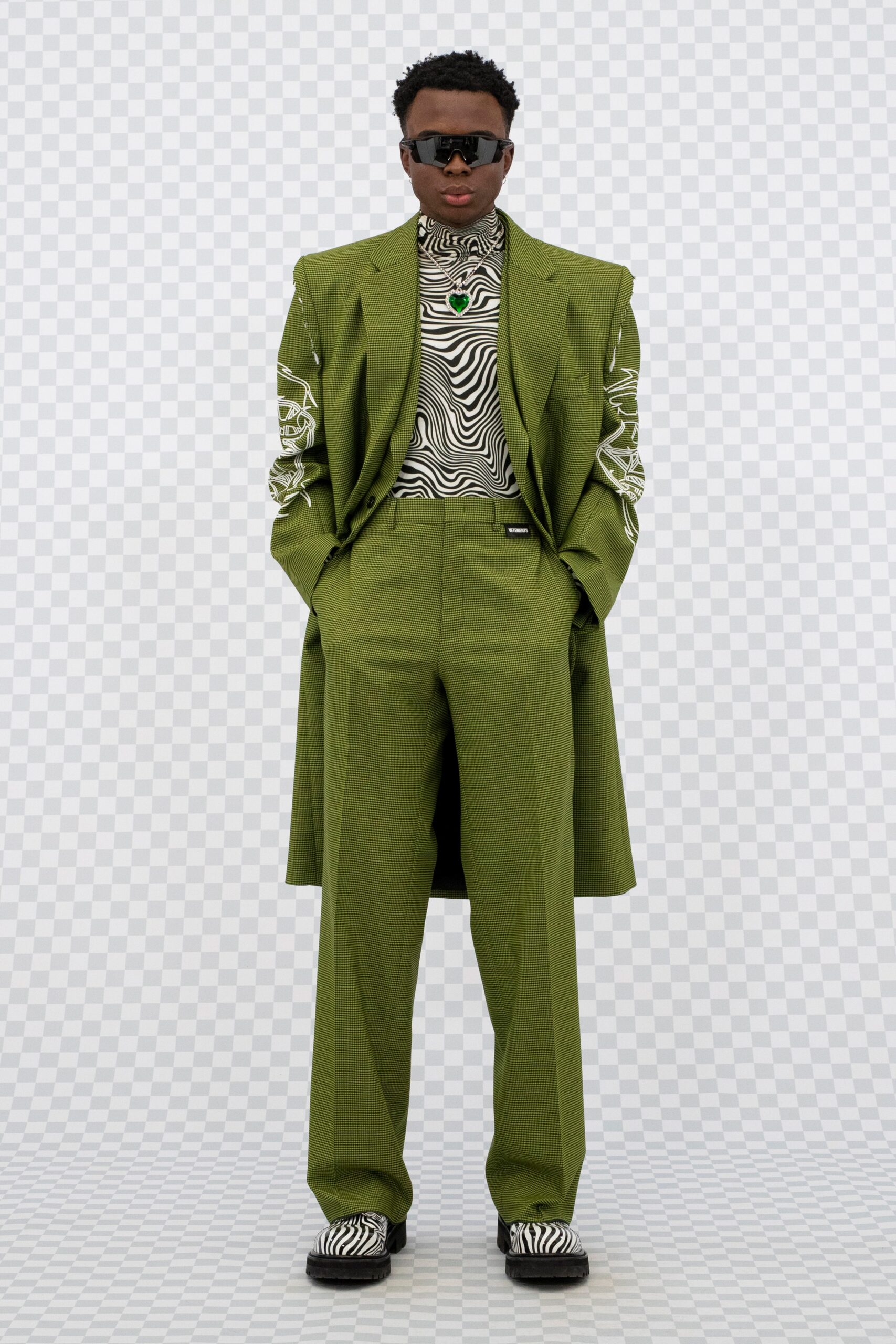 Vetements S/S 22 Look 37