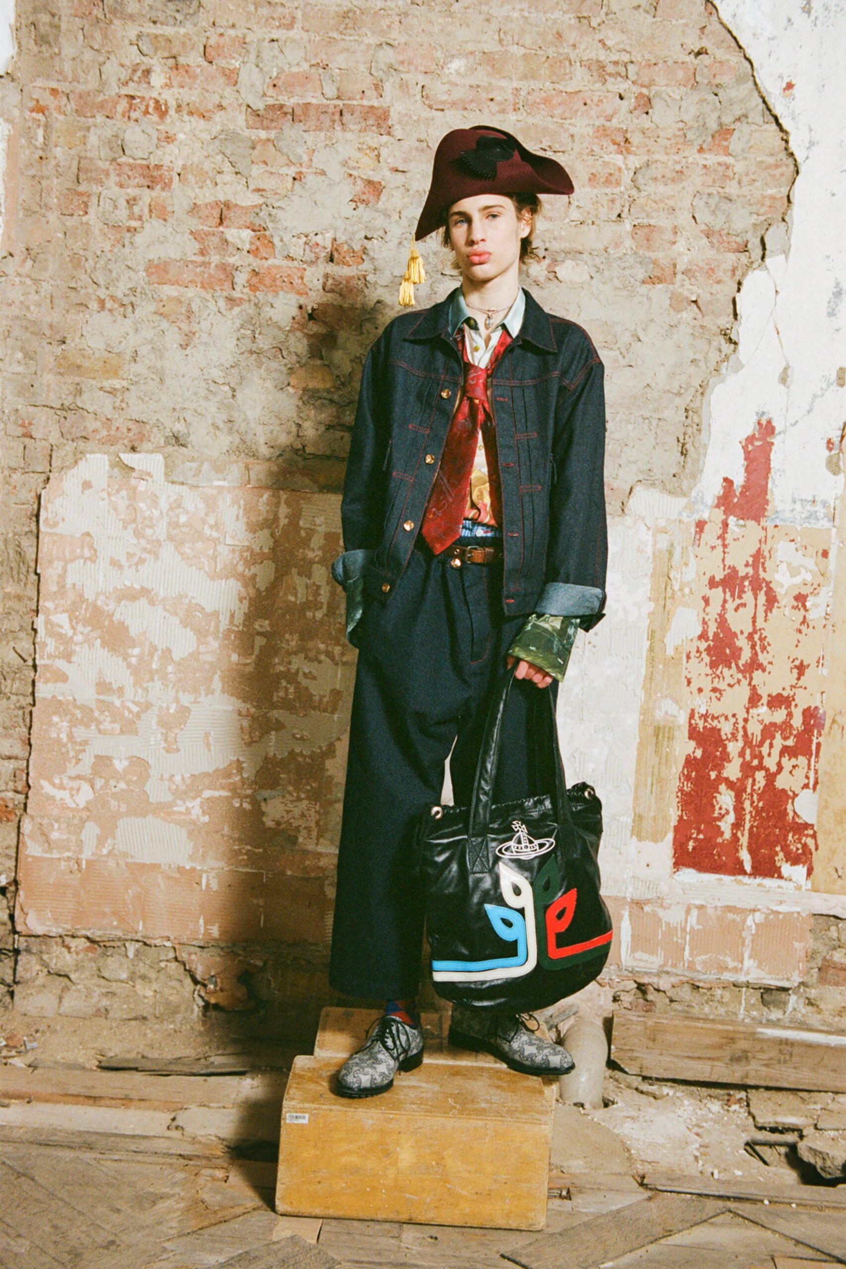 Vivienne Westwood F/W 21 Look 37