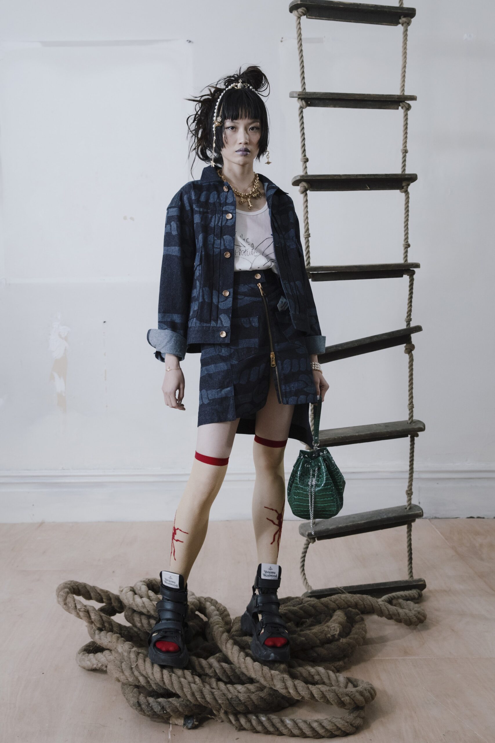 Vivienne Westwood S/S 22 Look 37
