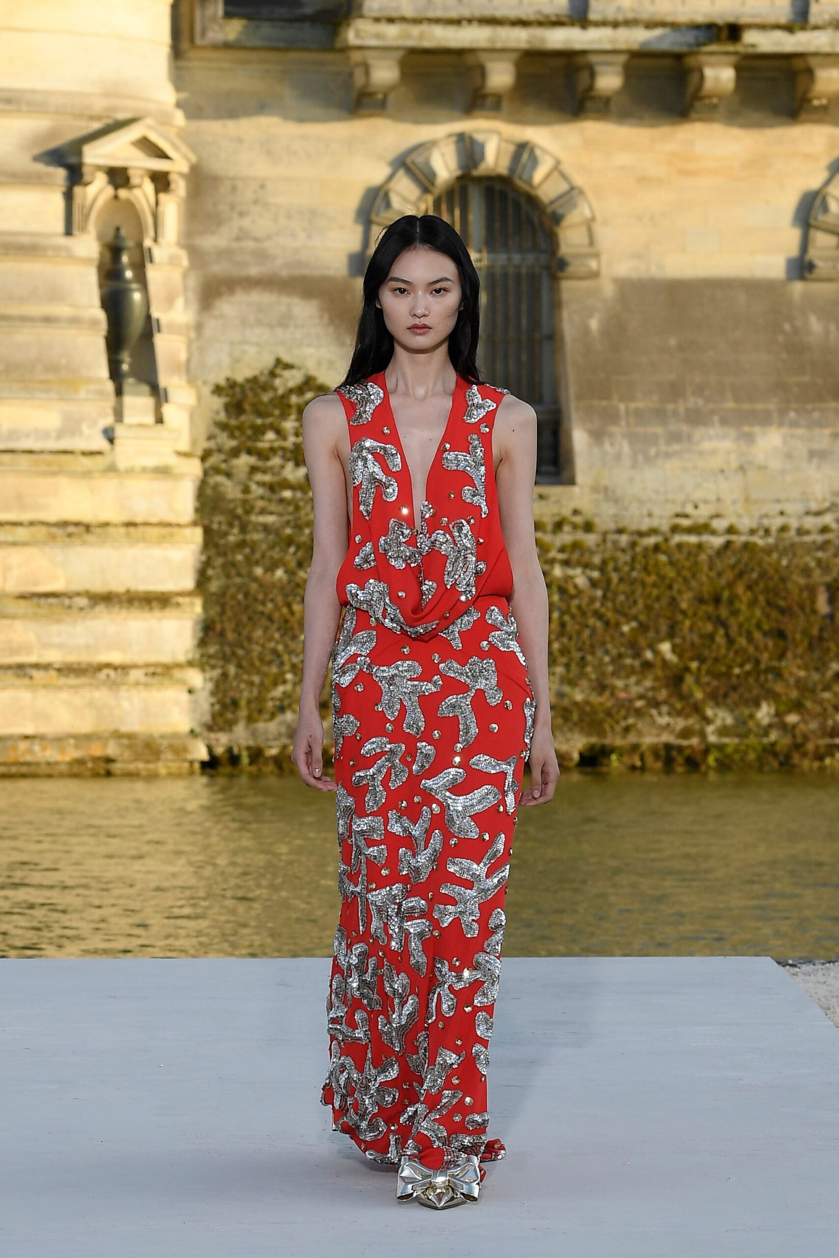 Valentino F/W 23 Couture Look 38