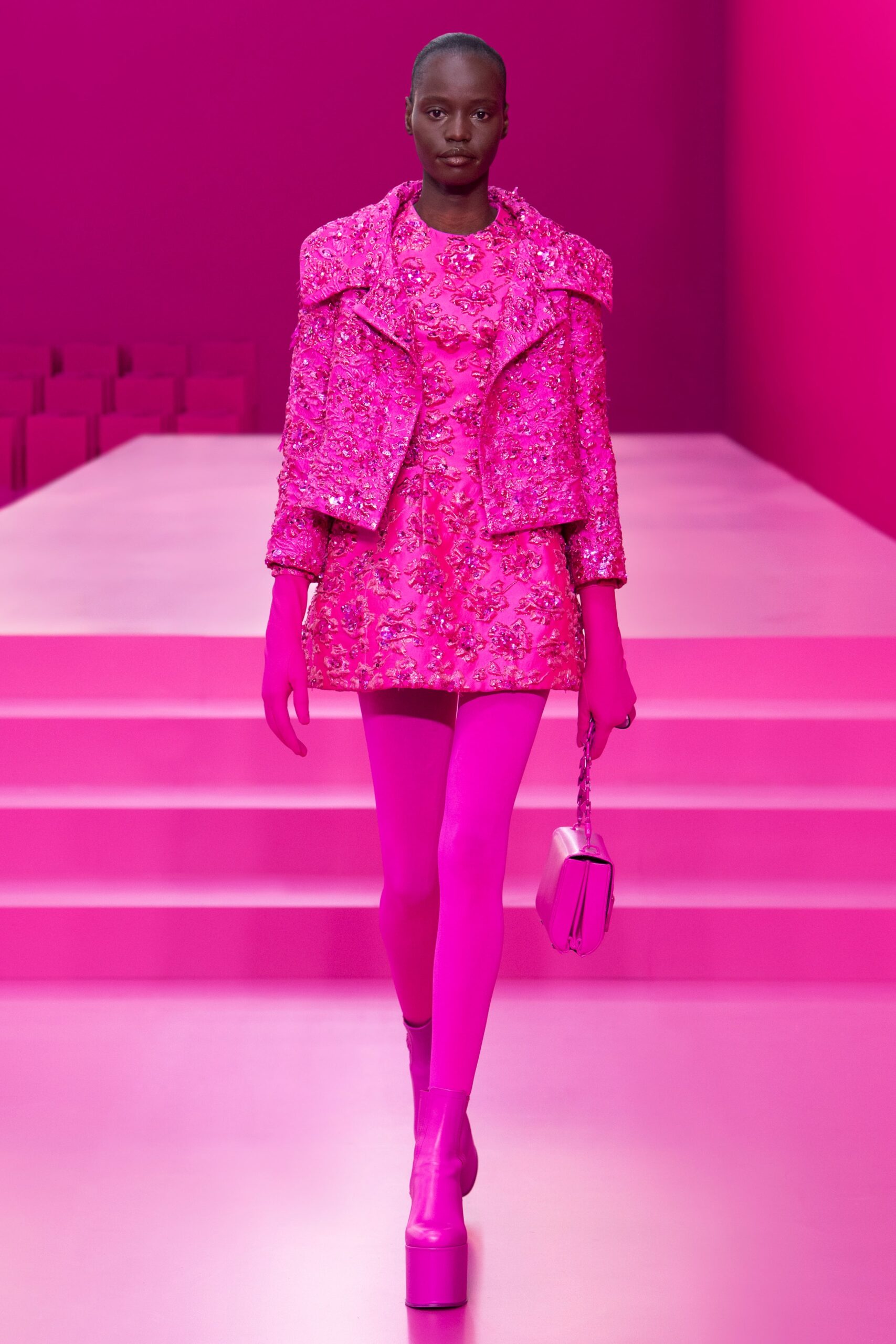 Valentino F/W 22 Look 38