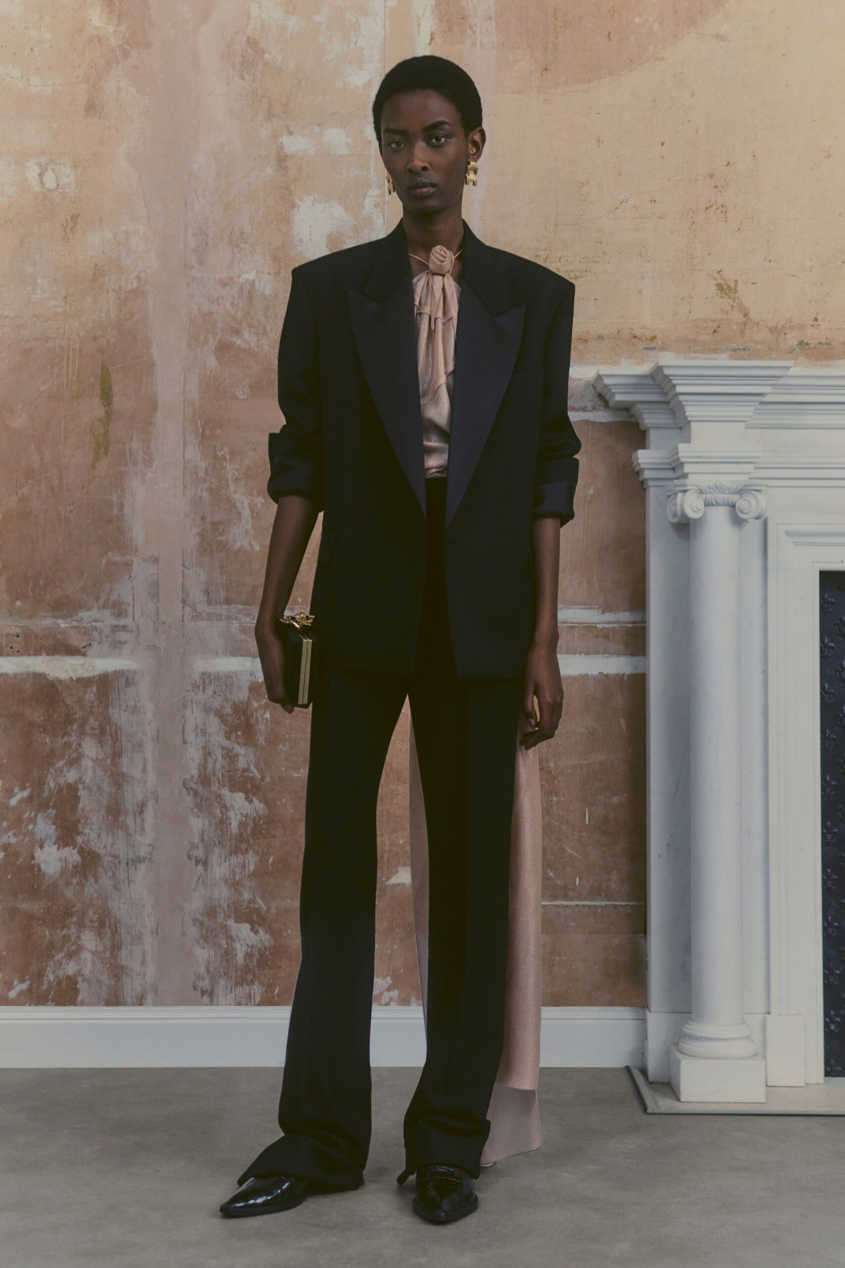 Victoria Beckham Resort 24 Look 38