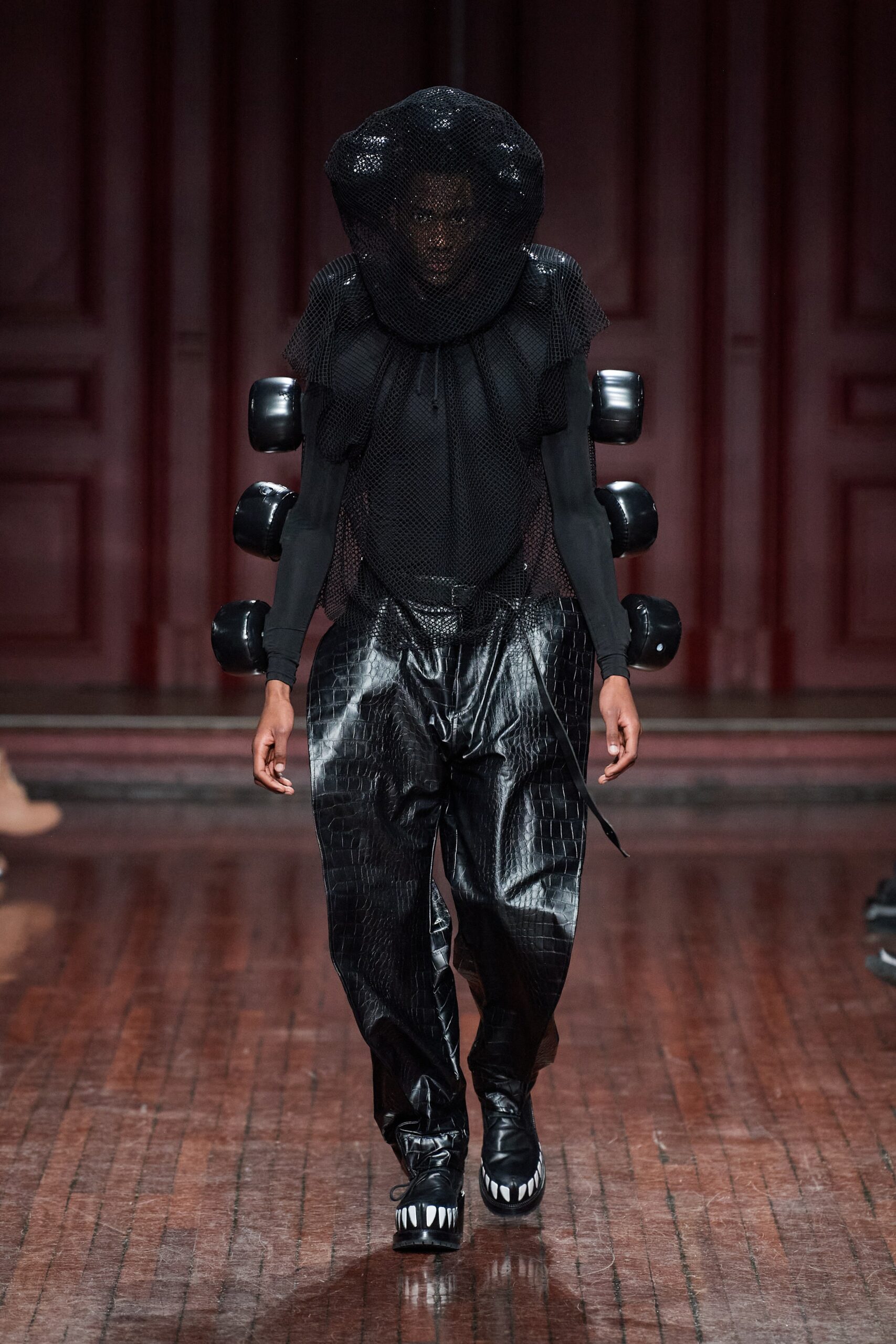 Walter Van Beirendonck F/W 23 Menswear Look 38