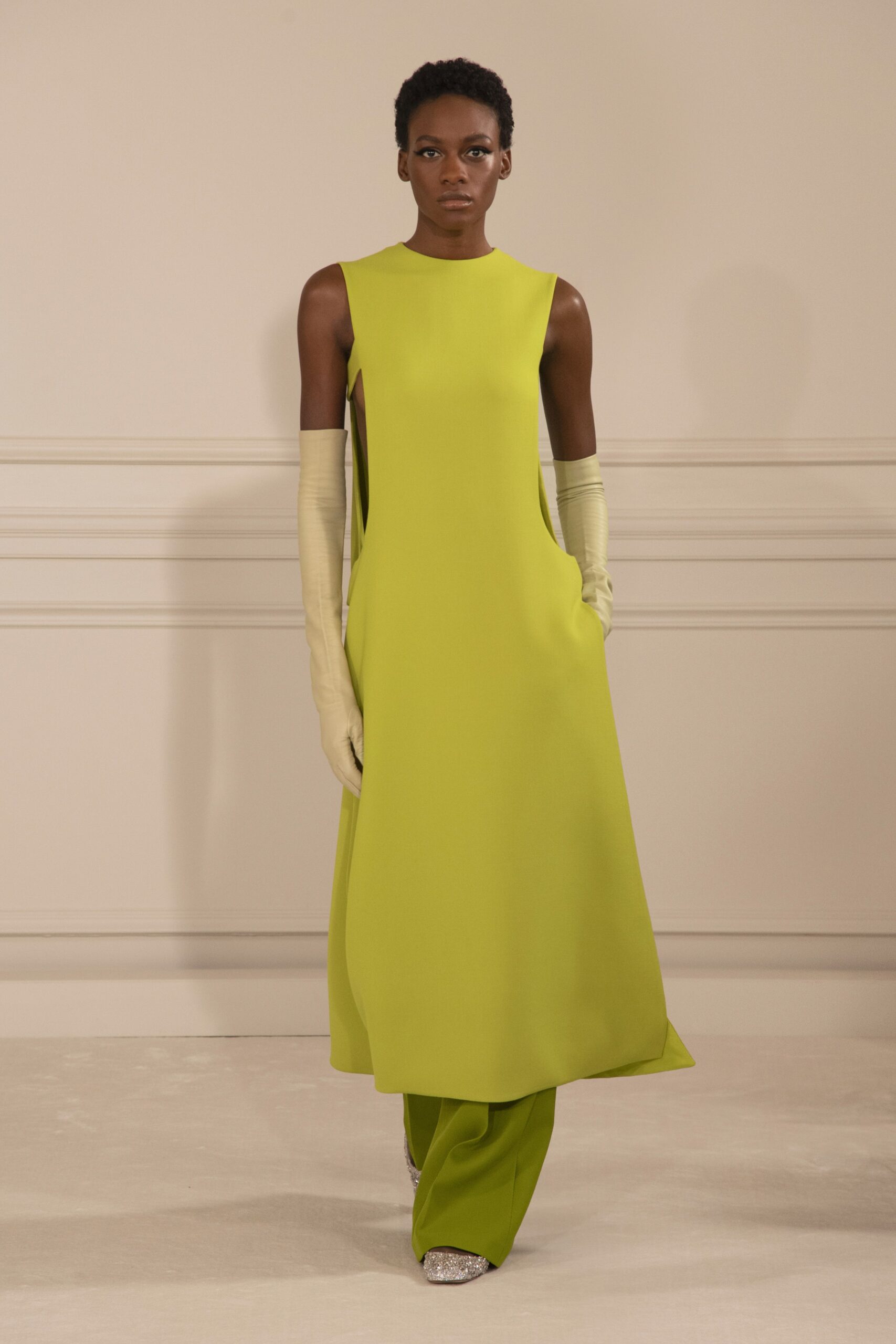 Valentino S/S 22 Couture Look 39