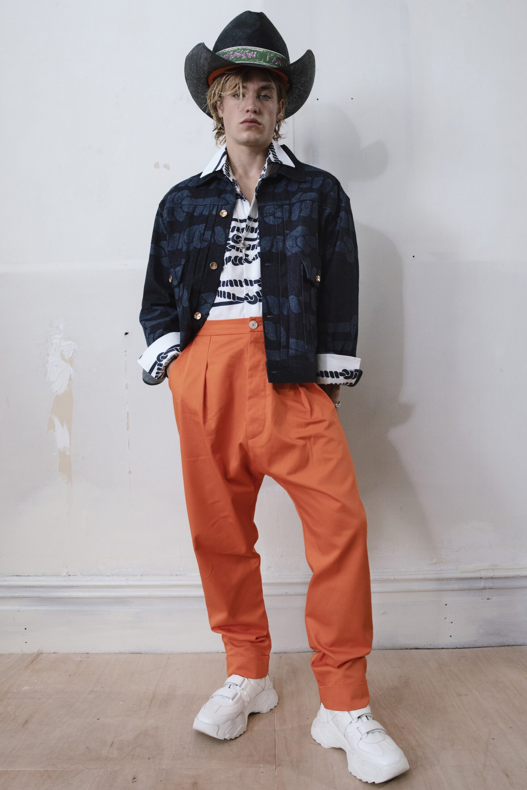 Vivienne Westwood S/S 22 Look 39