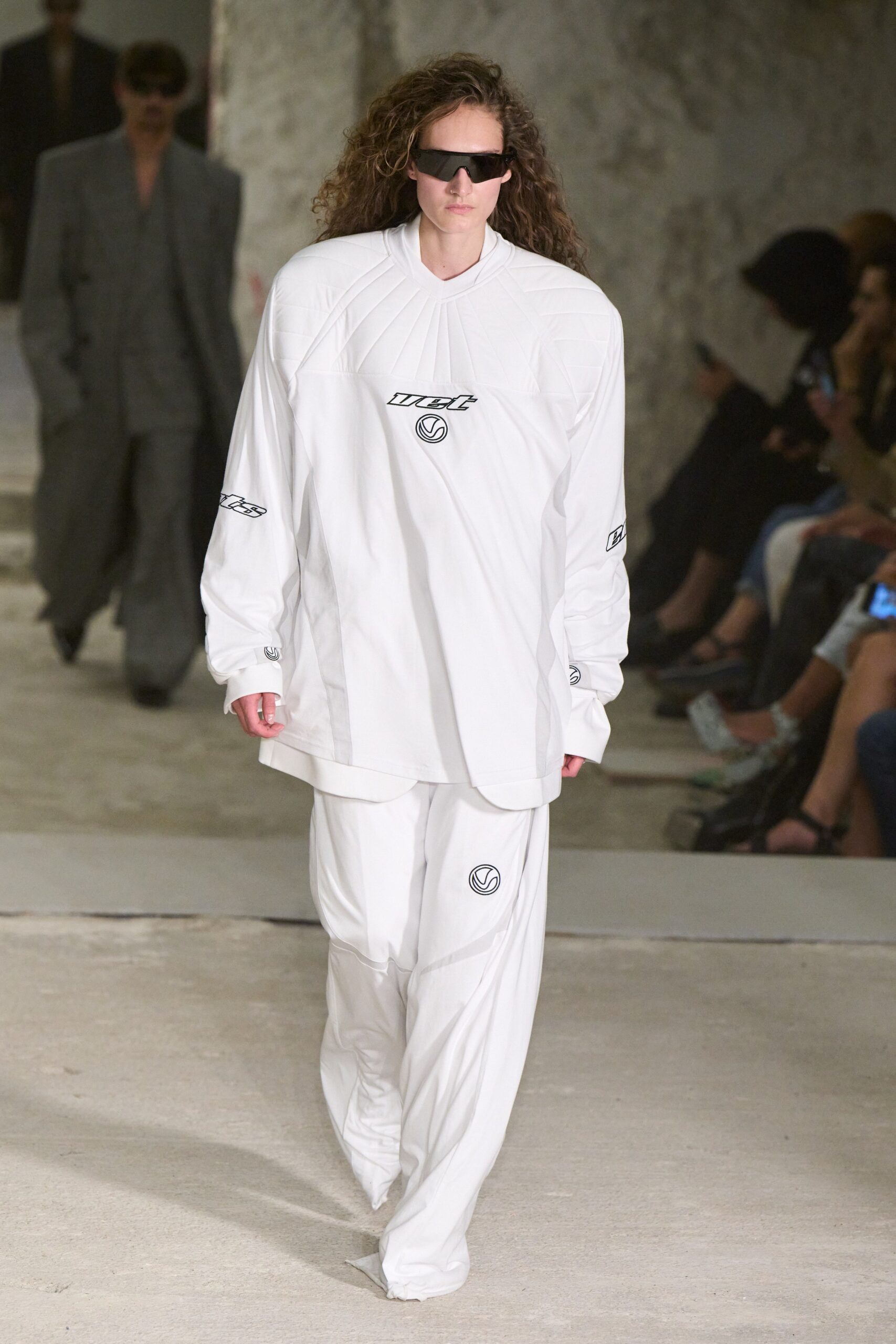 Vetements S/S 23 Menswear Look 39