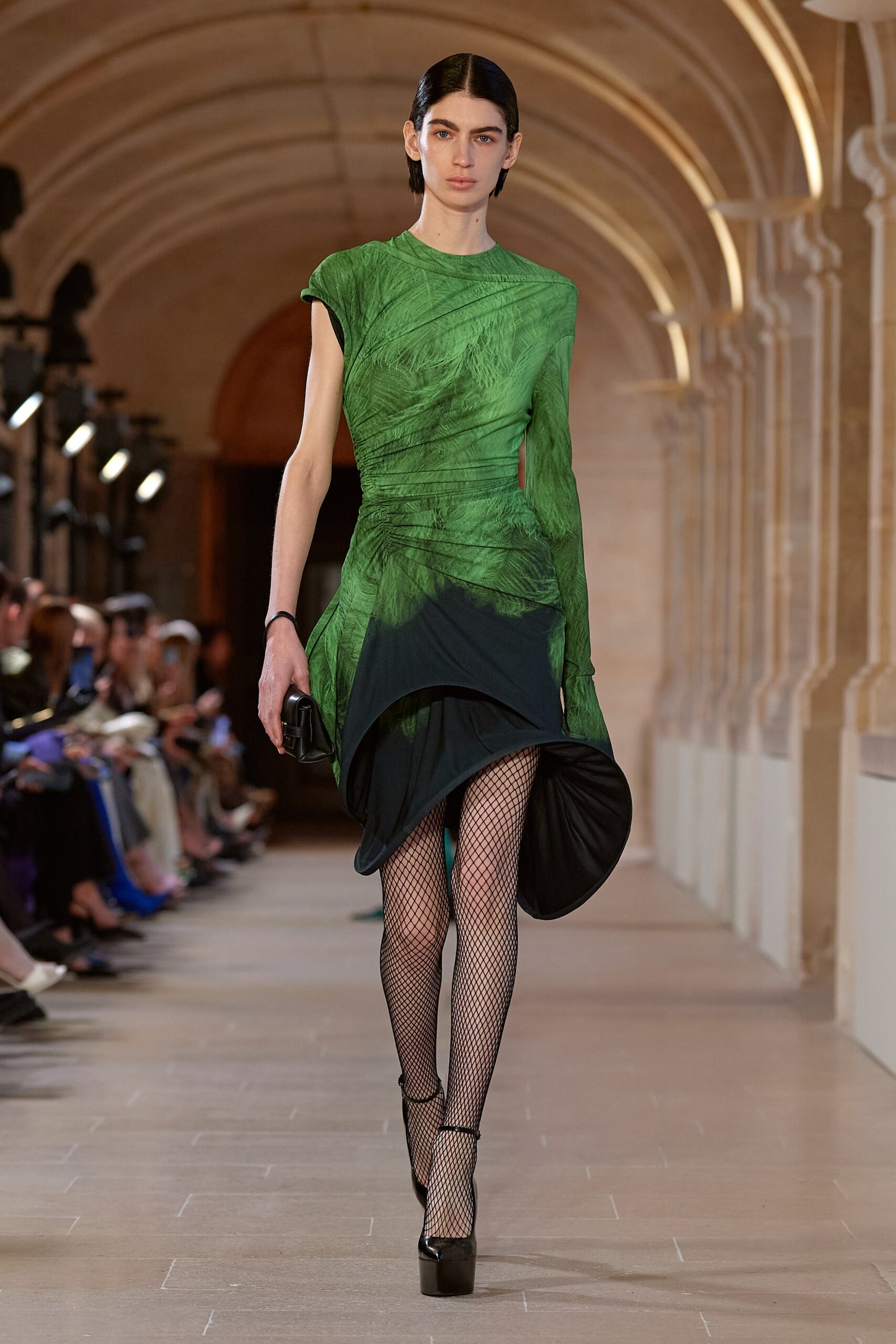 Victoria Beckham F/W 23 Look 39