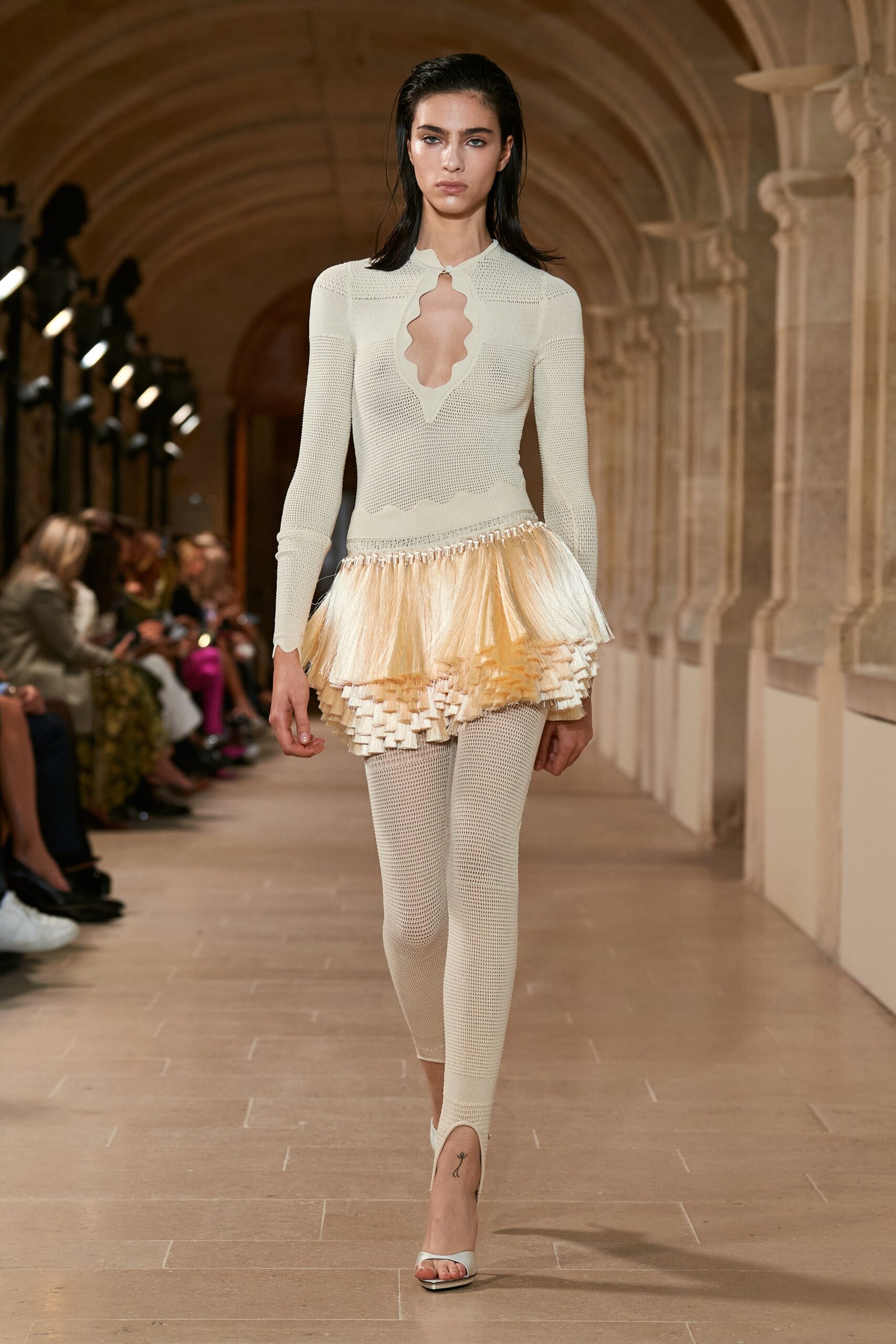 Victoria Beckham S/S 23 Look 39
