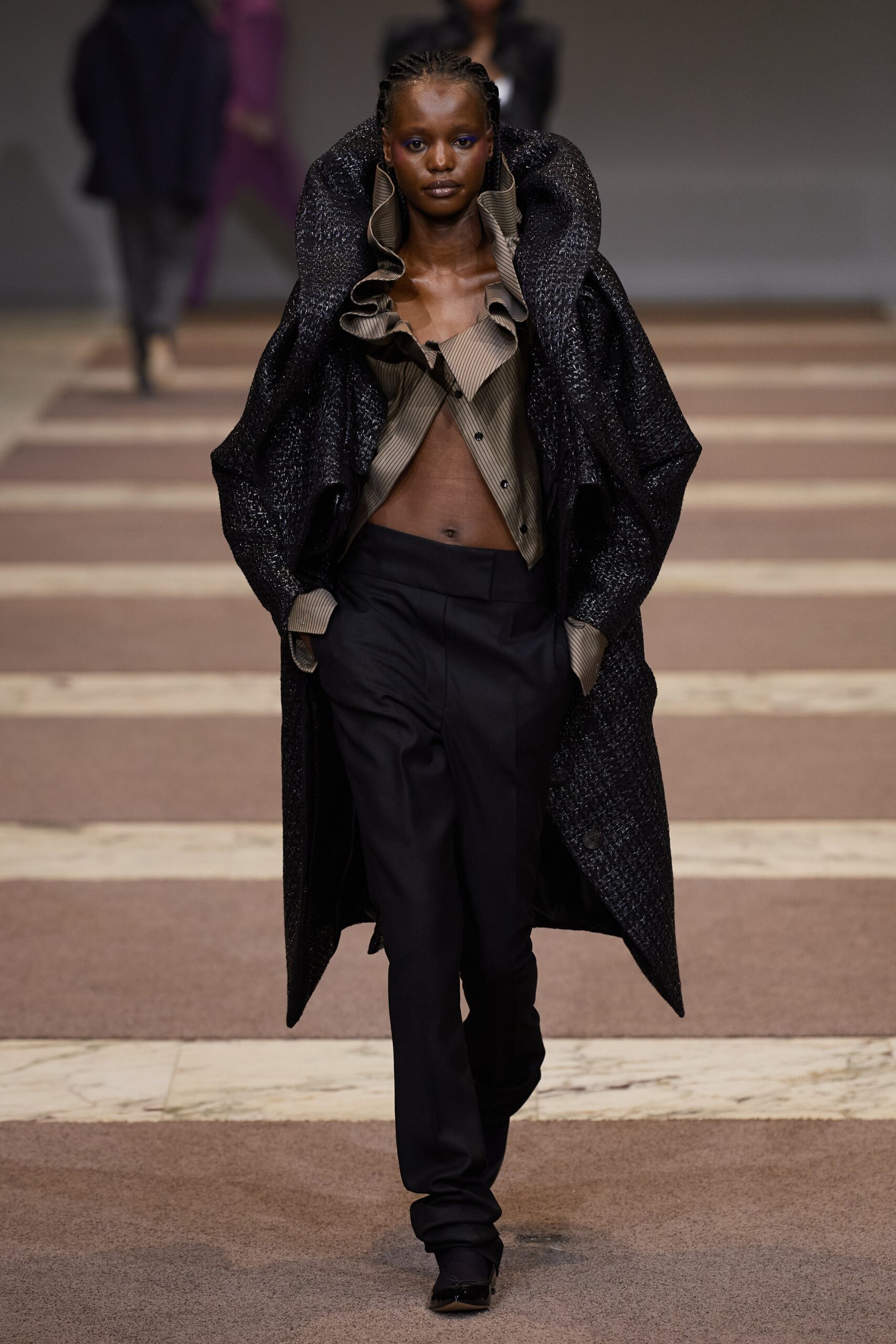 Viktor & Rolf F/W 22 Couture Look 39