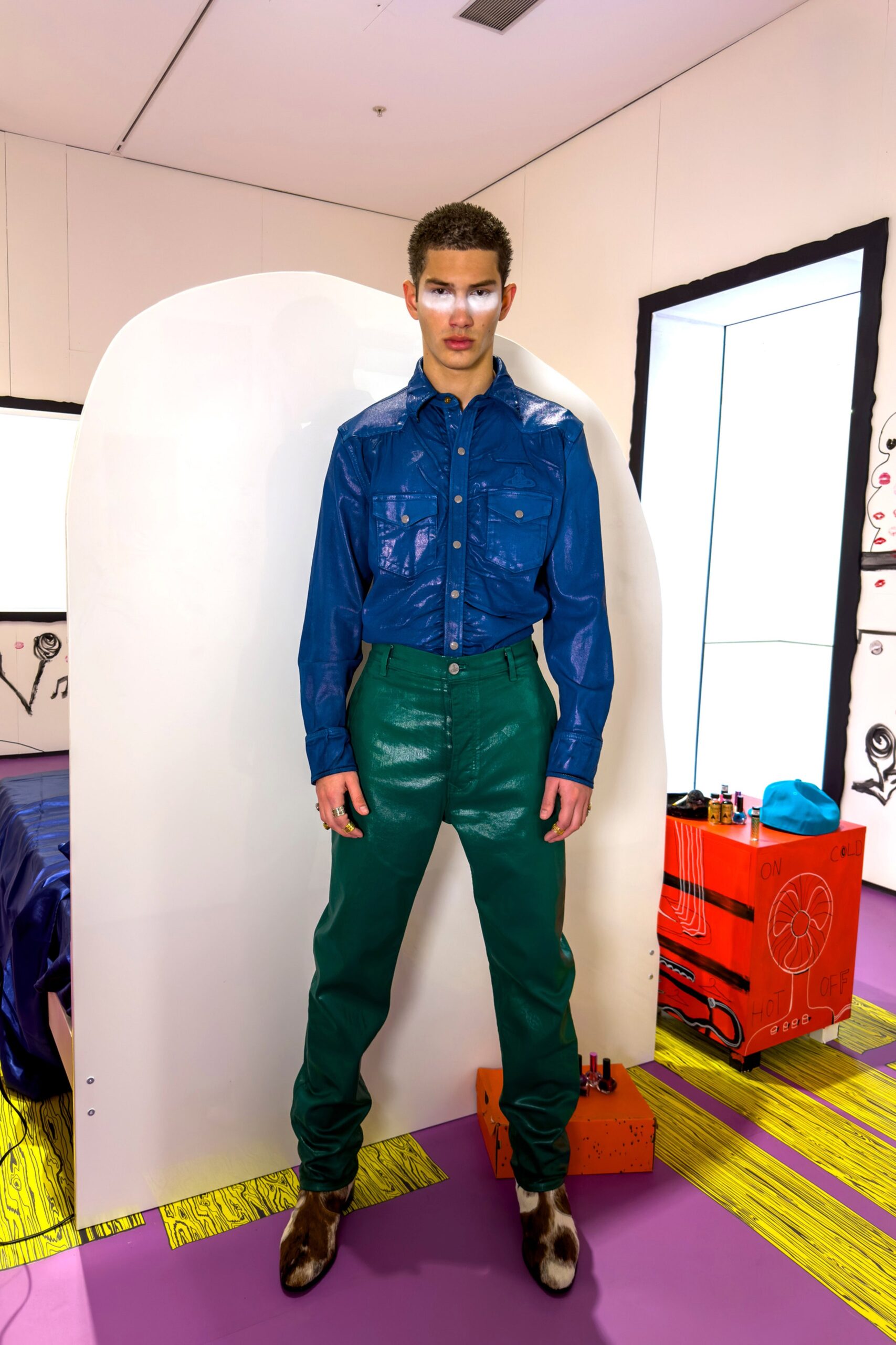 Vivienne Westwood F/W 23 Look 39