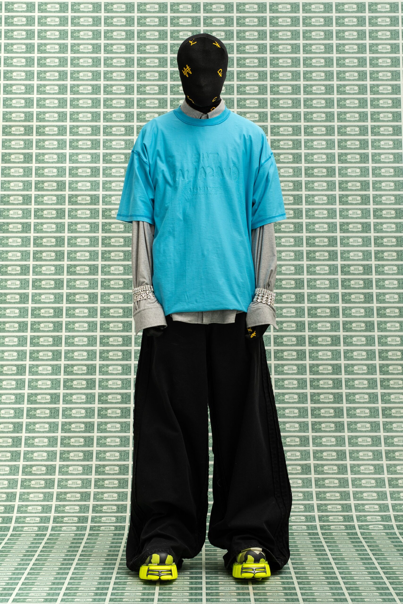 Vetements F/W 22 Look 40