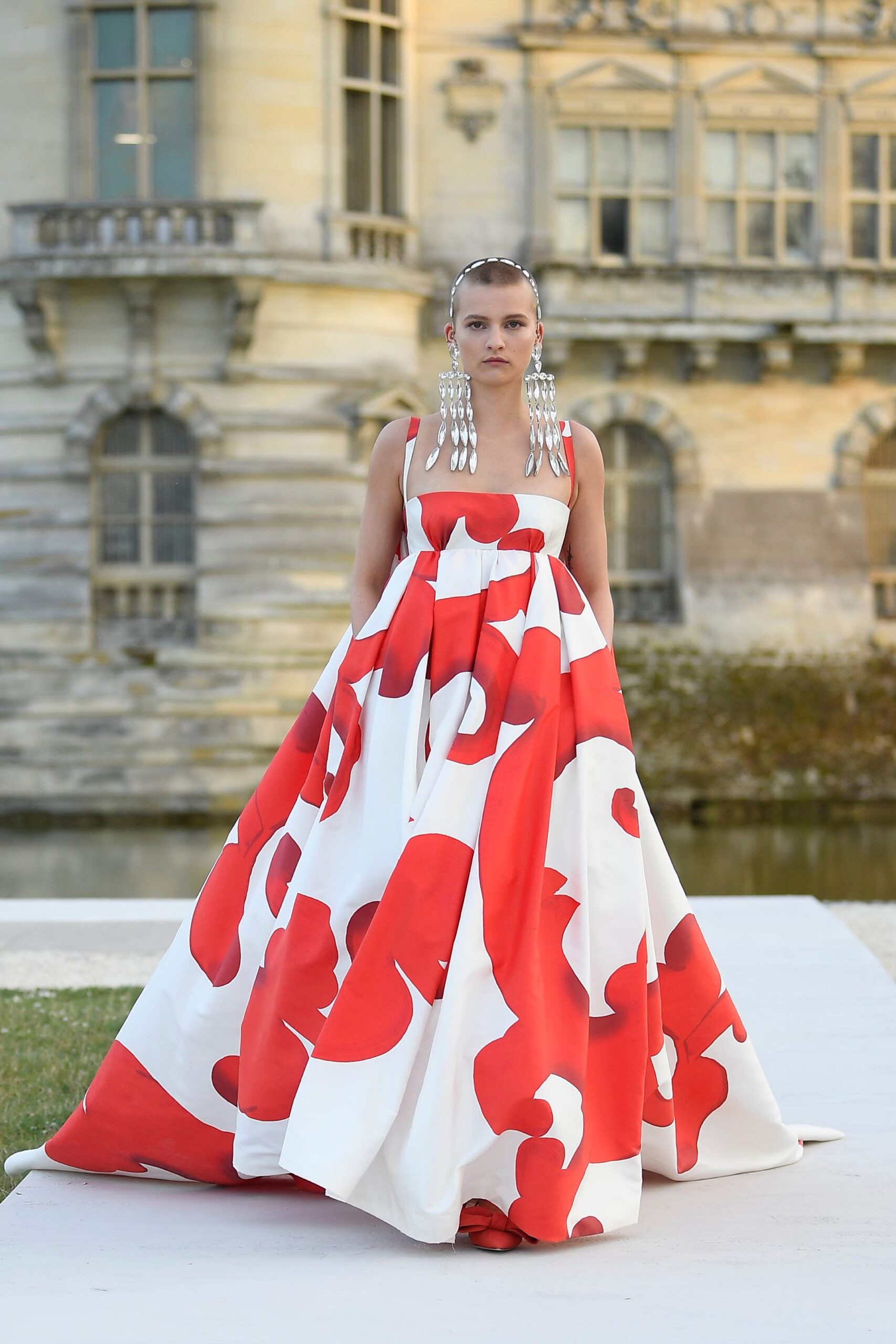 Valentino F/W 23 Couture Look 40