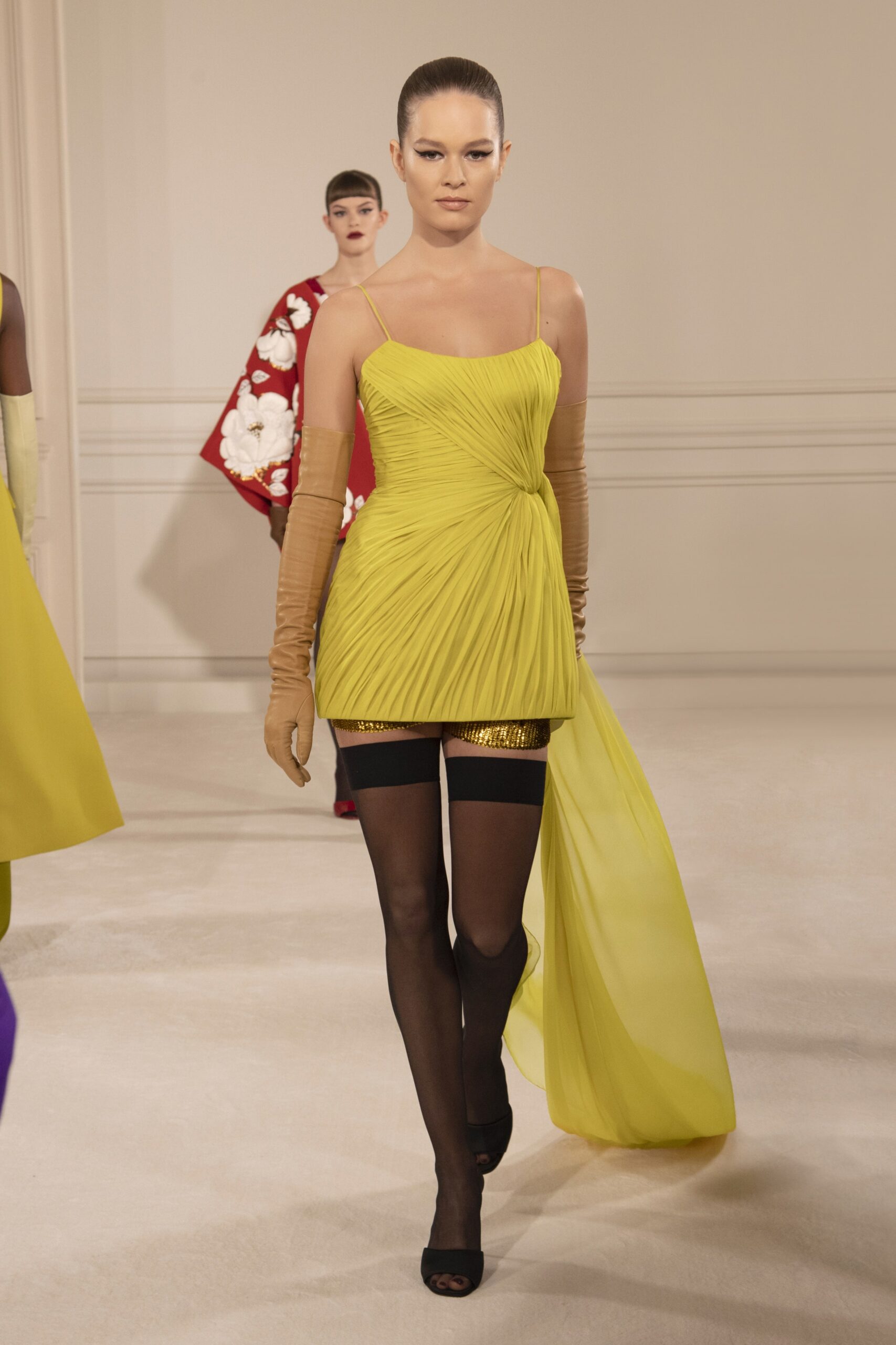 Valentino S/S 22 Couture Look 41