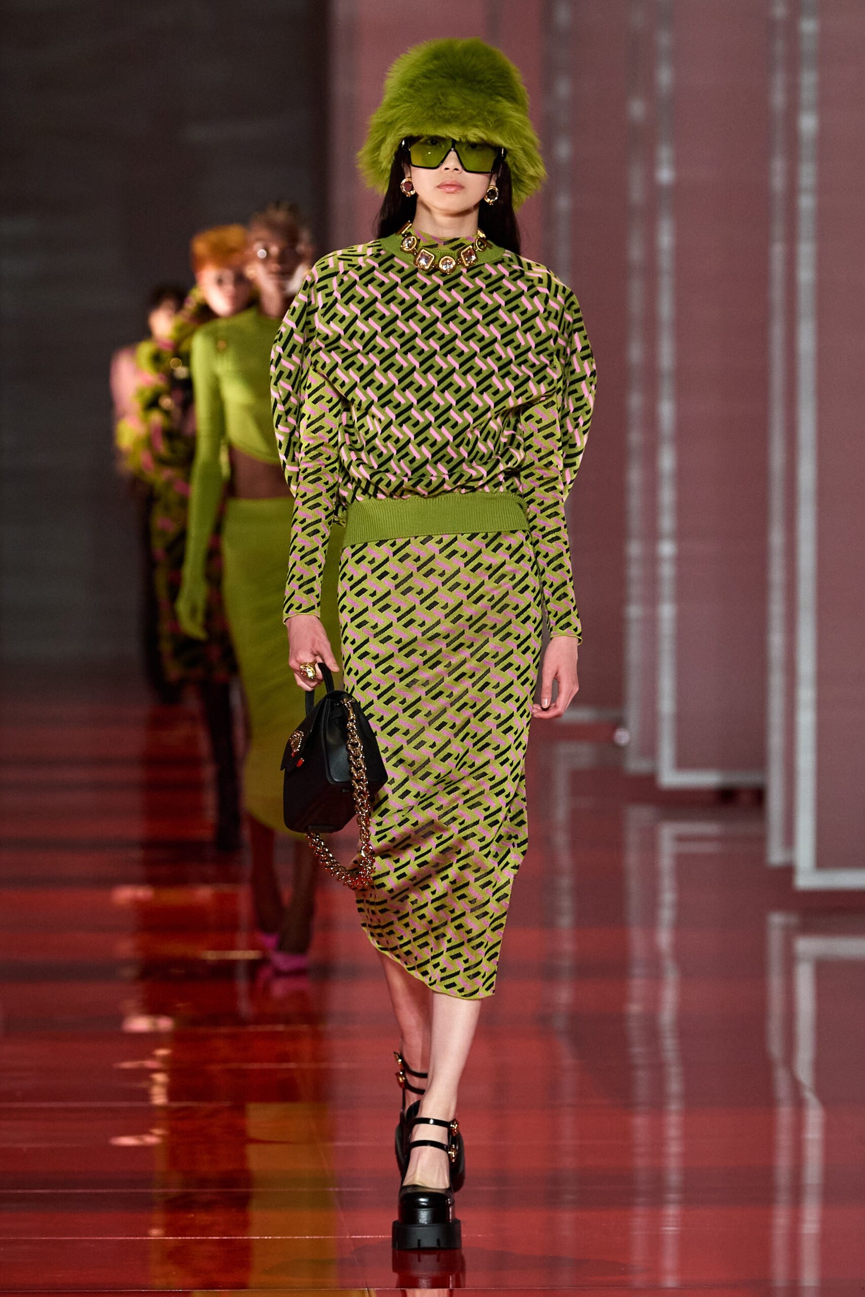 Versace F/W 22 Look 41