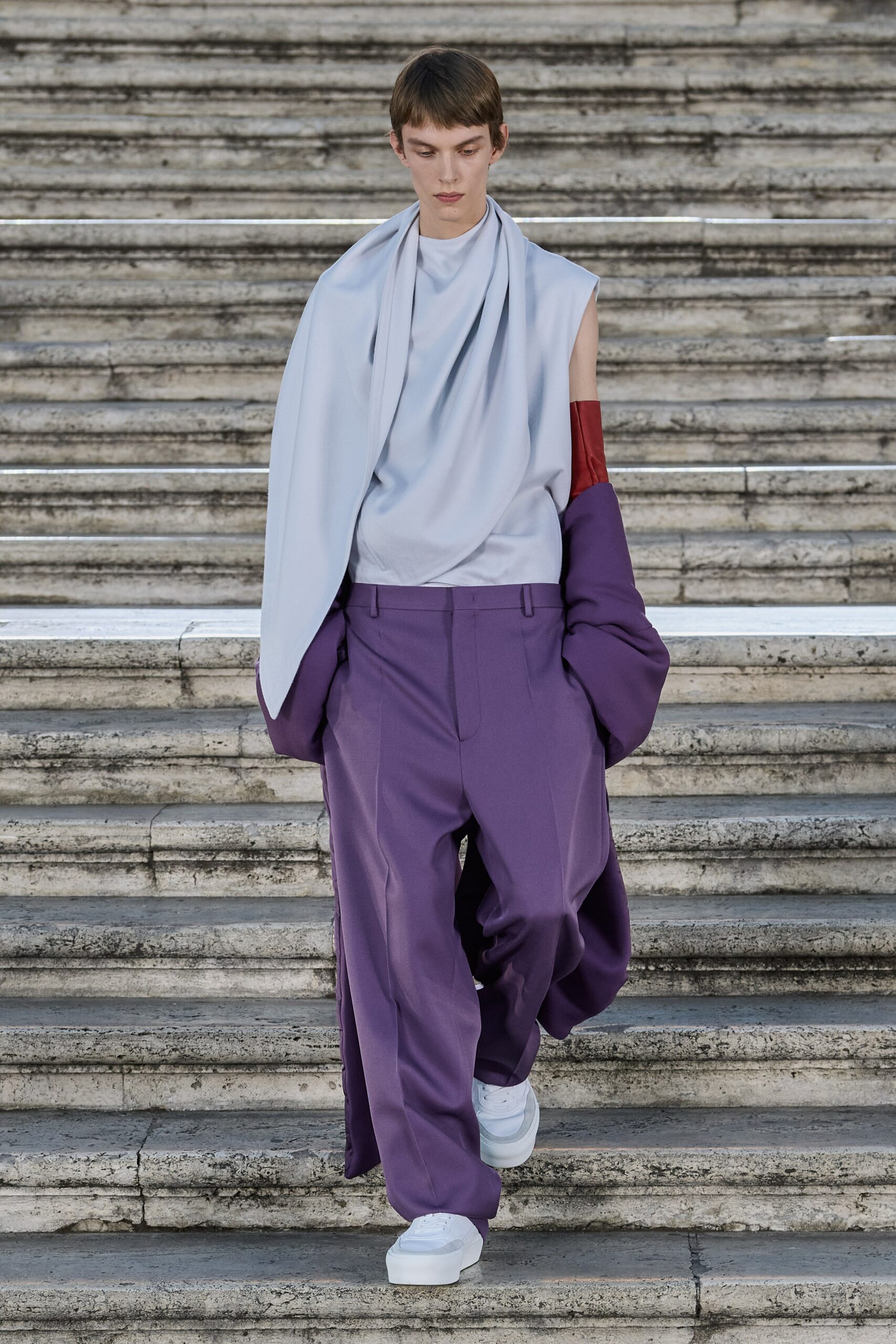 Valentino F/W 22 Couture Look 42