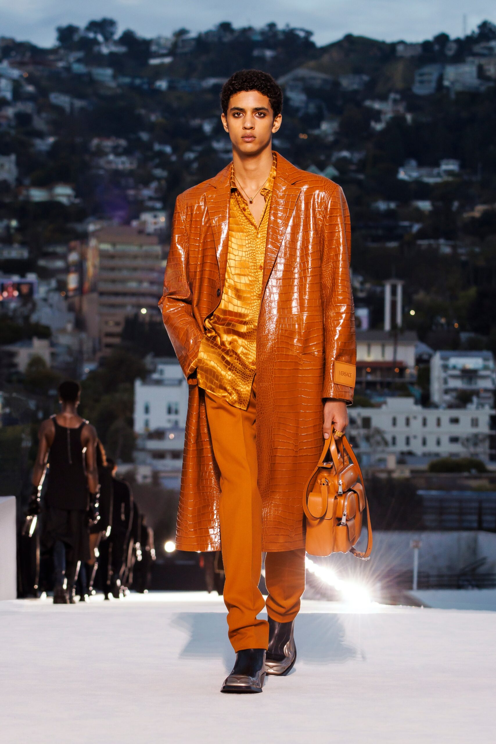 Versace F/W 23 Look 42
