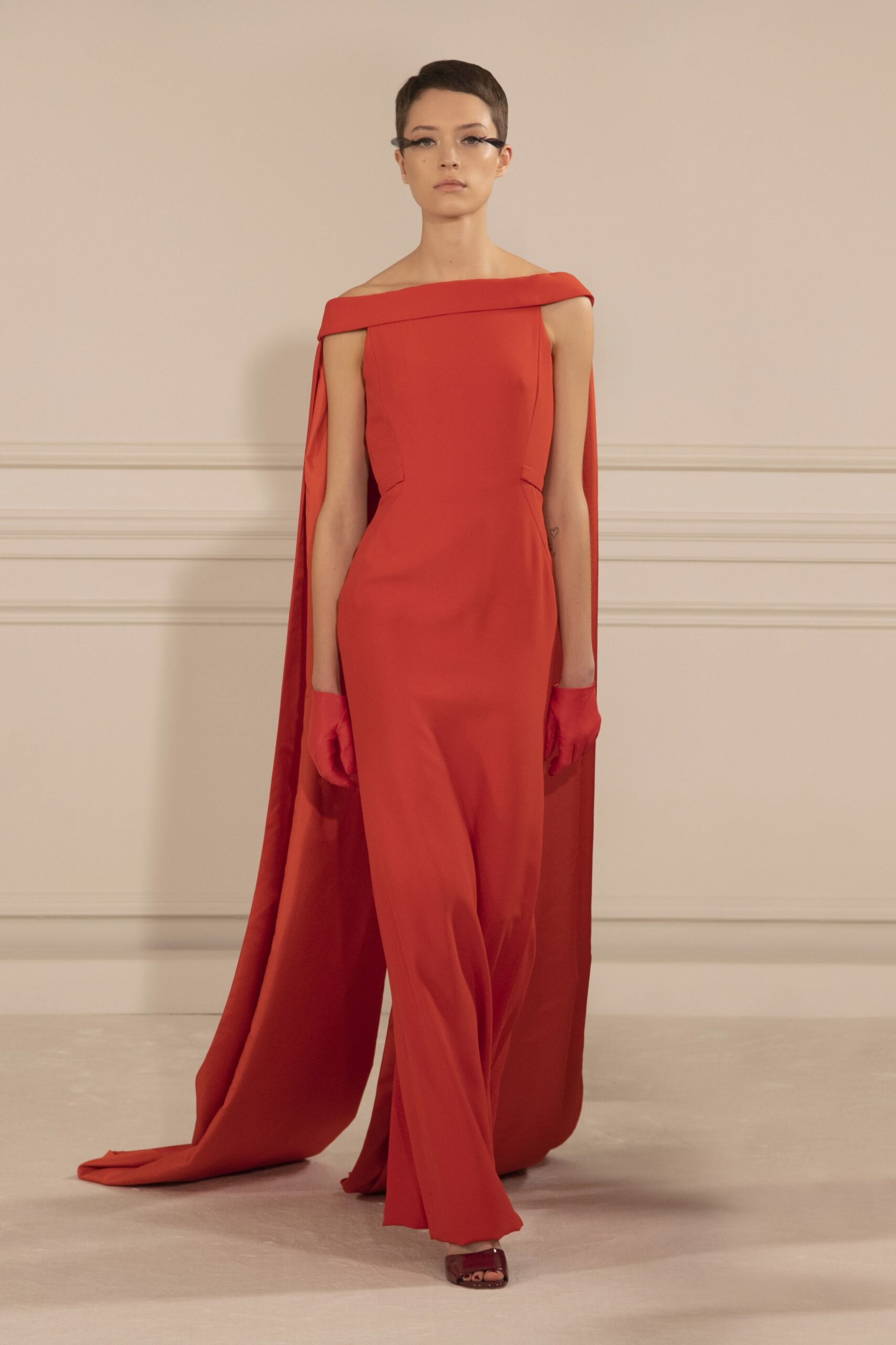 Valentino S/S 22 Couture Look 43