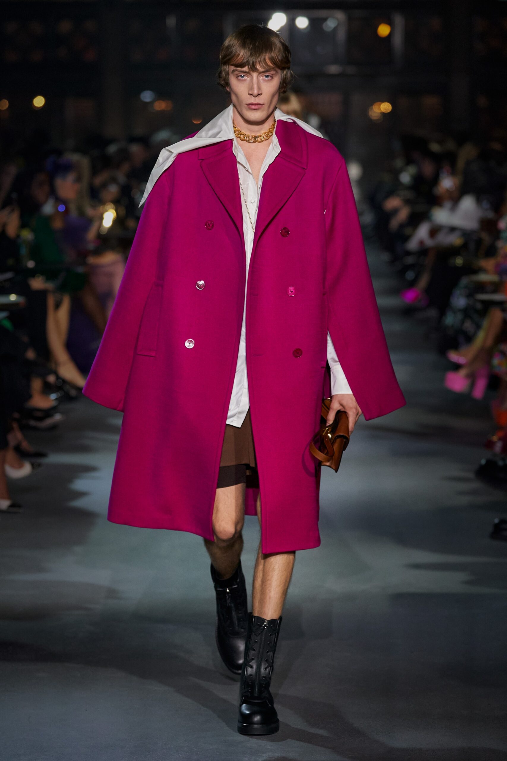 Valentino S/S 22 Look 43