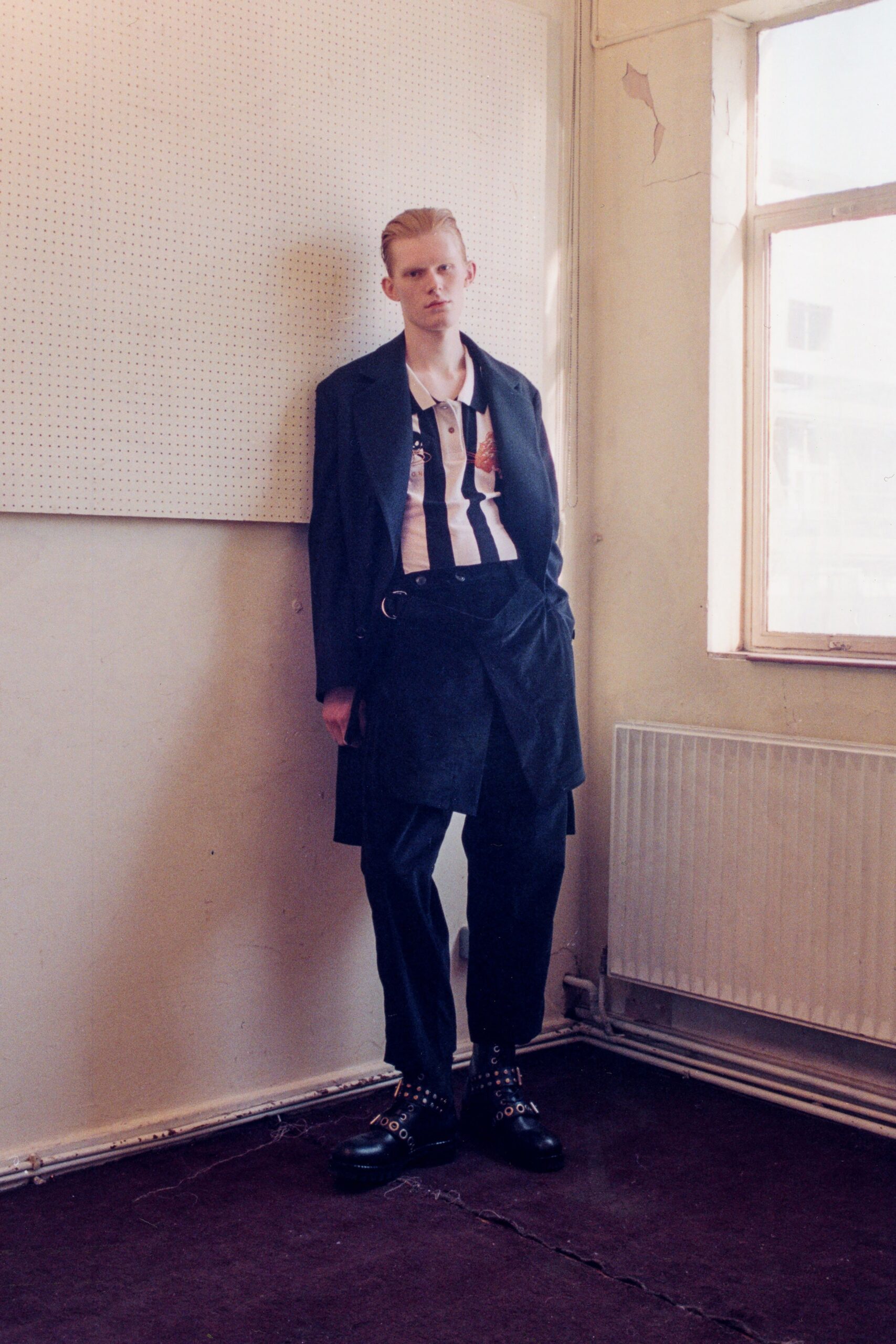 Vivienne Westwood F/W 22 Look 43