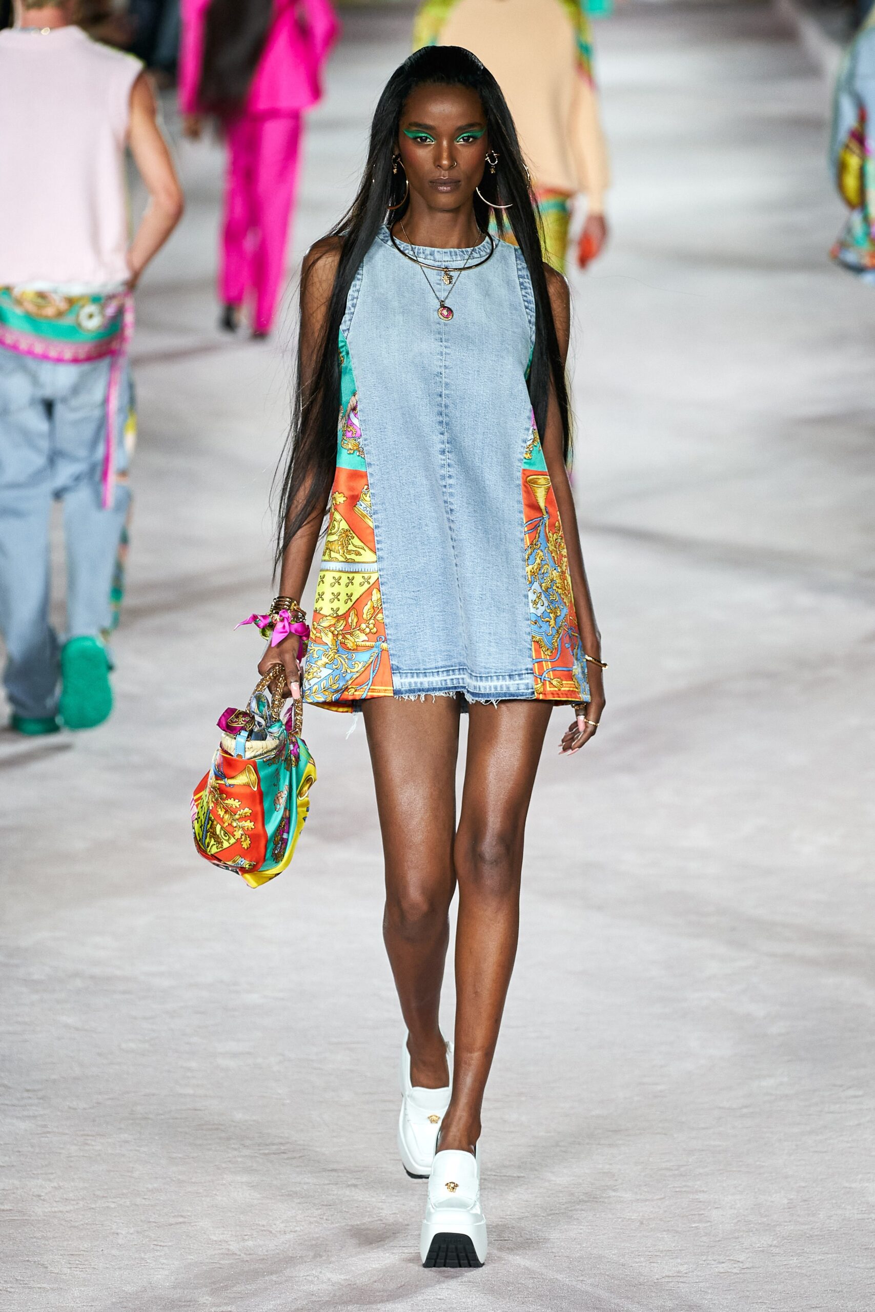 Versace S/S 22 Look 44