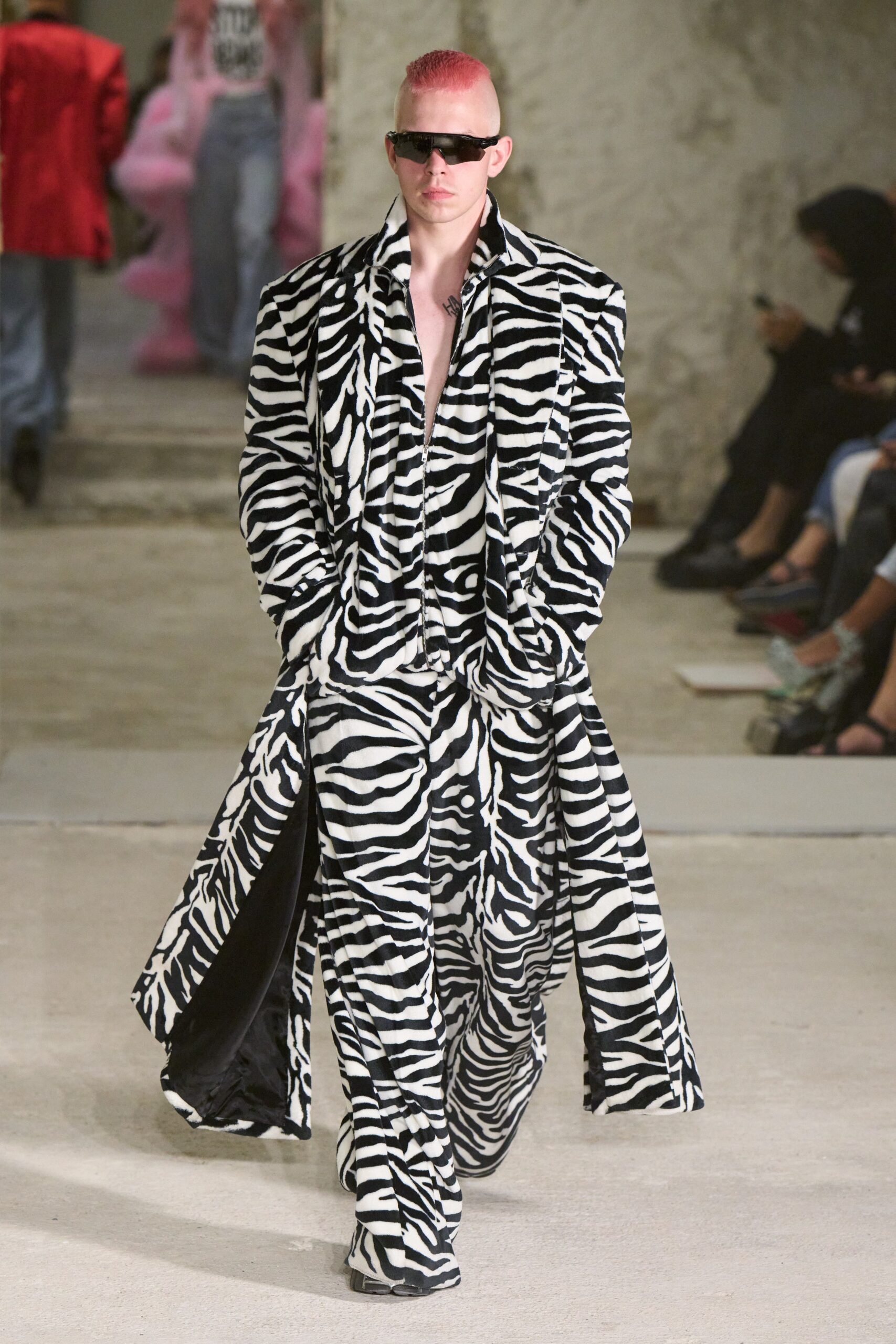 Vetements S/S 23 Menswear Look 44