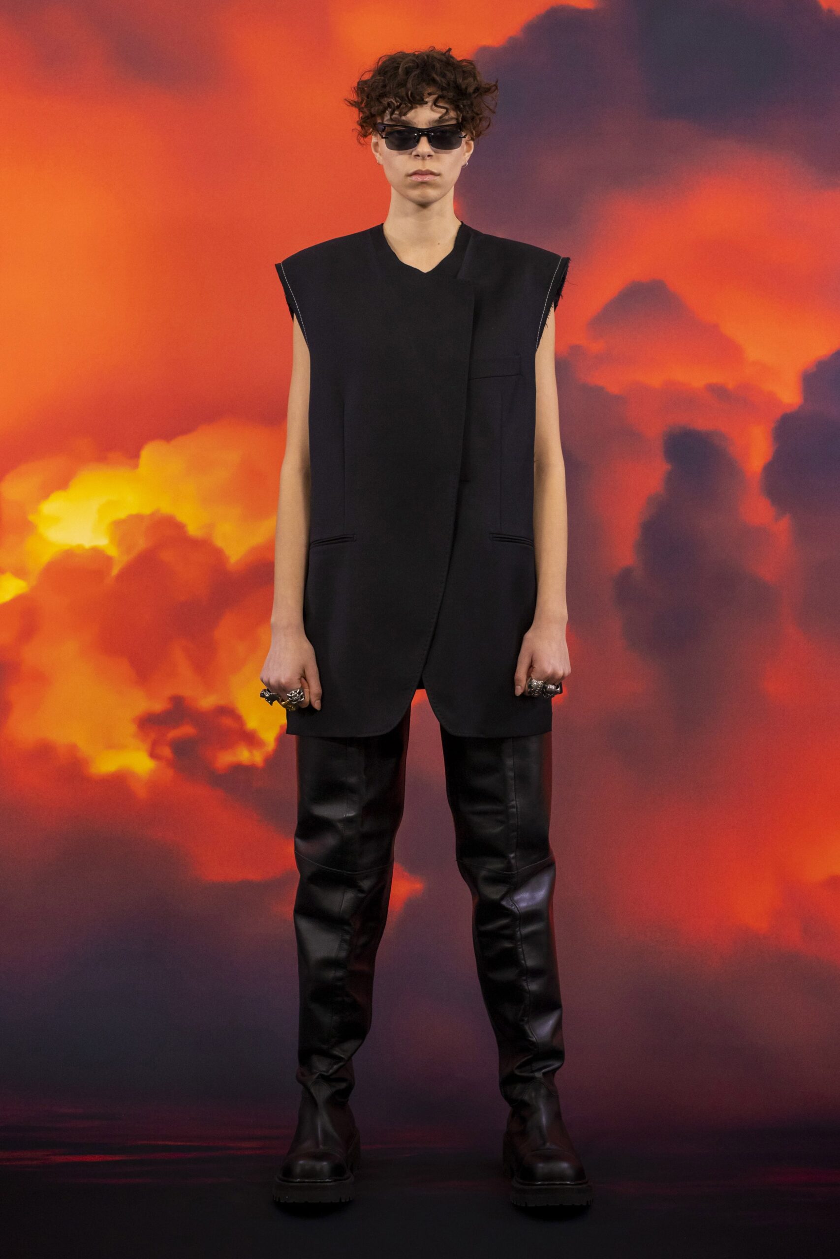 Vetements F/W 21 Menswear Look 45
