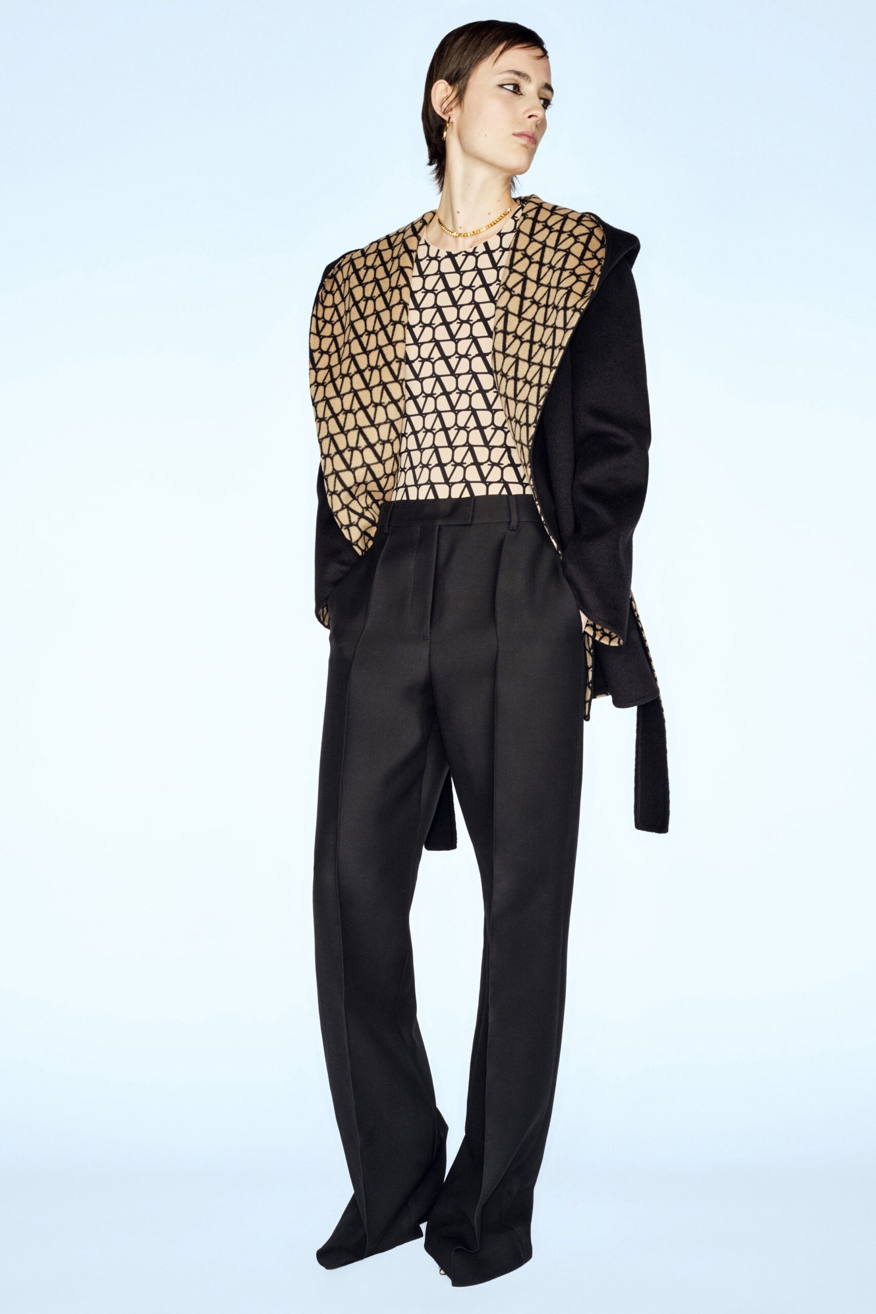 Valentino F/W 23 Look 45