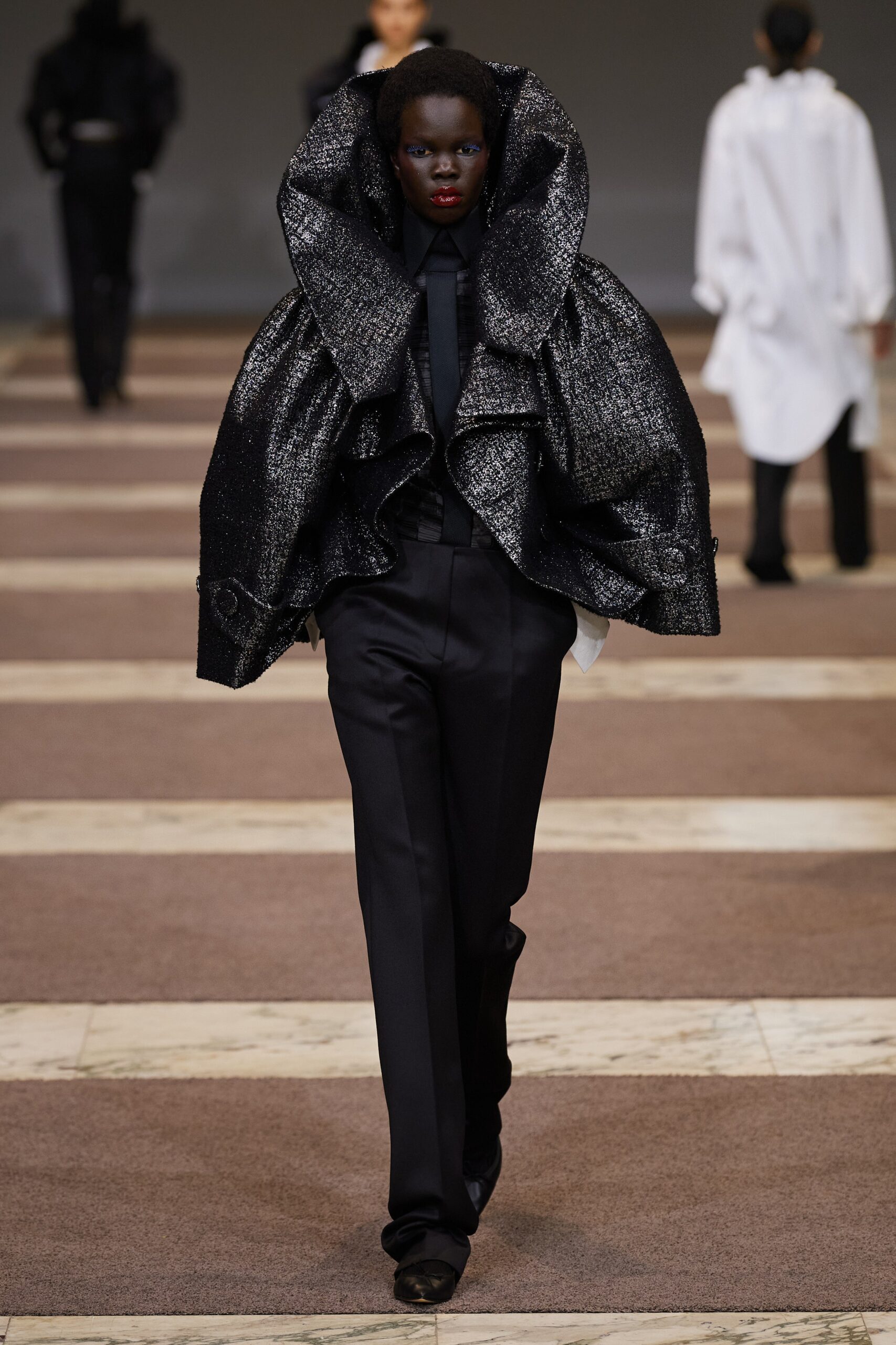 Viktor & Rolf F/W 22 Couture Look 46