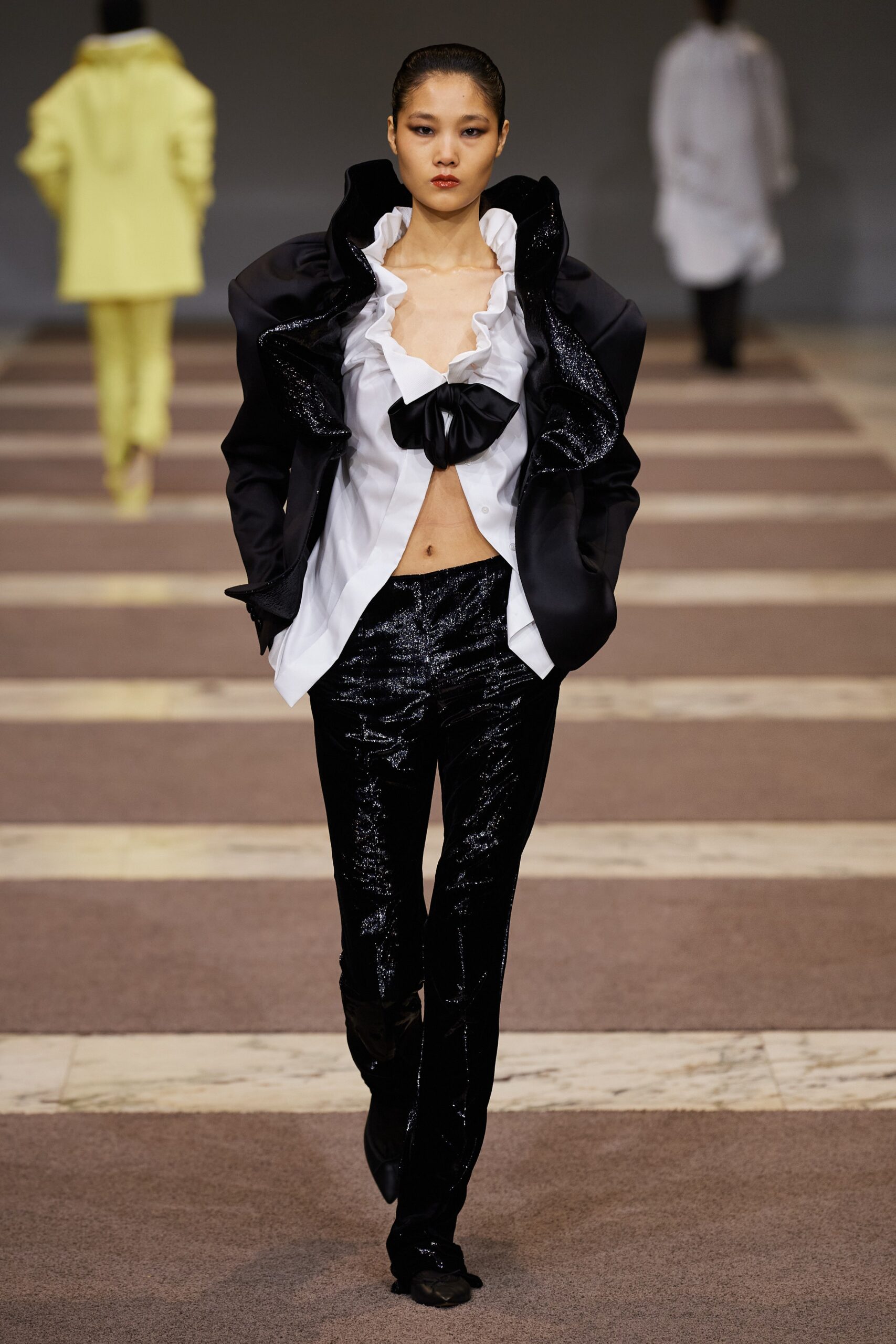 Viktor & Rolf F/W 22 Couture Look 47