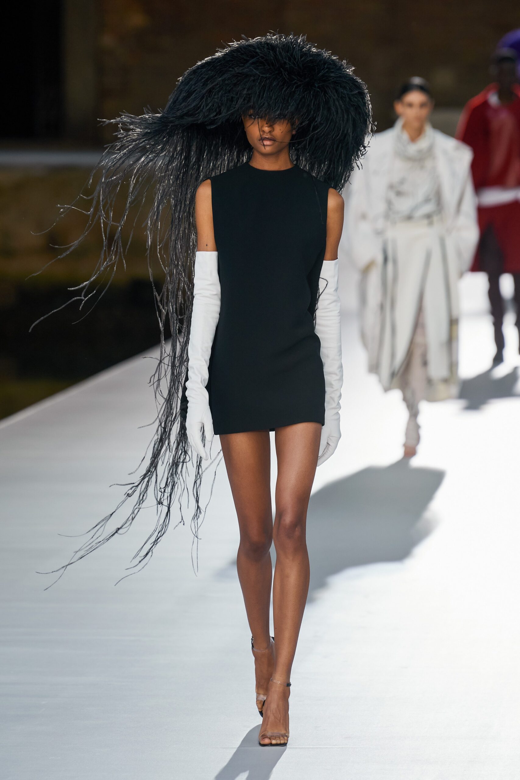 Valentino F/W 21 Couture Look 48