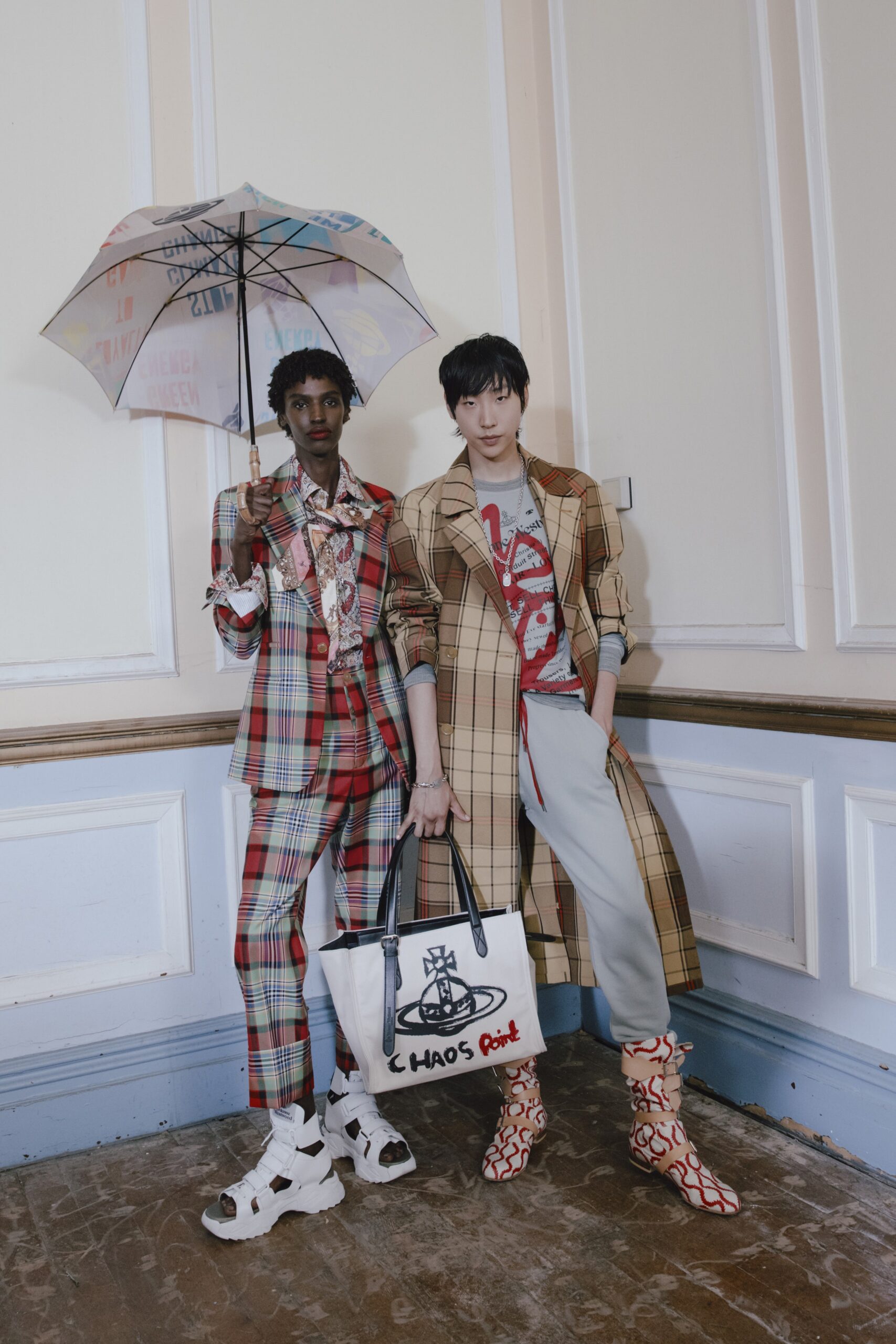 Vivienne Westwood S/S 22 Look 48