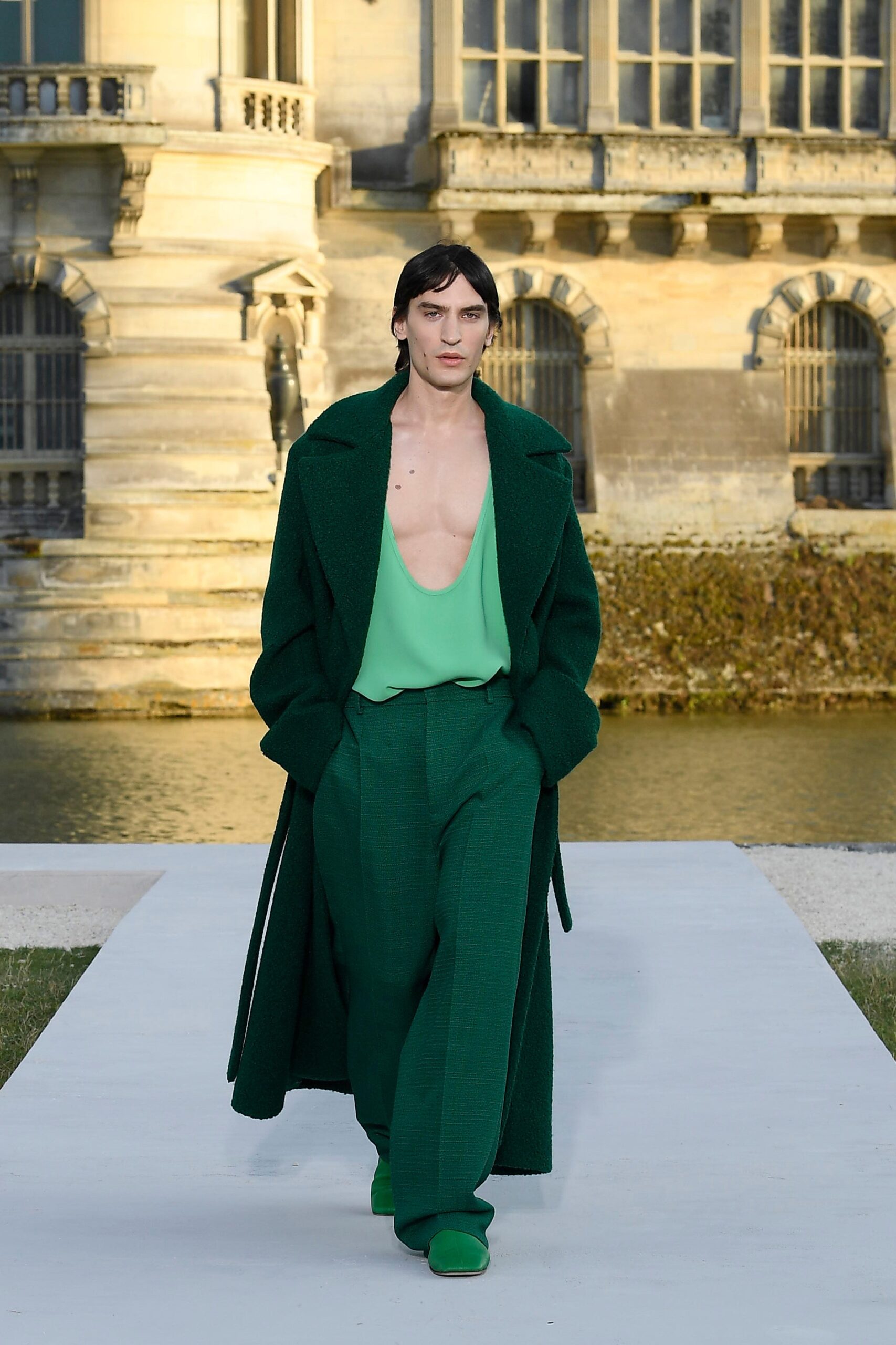 Valentino F/W 23 Couture Look 48