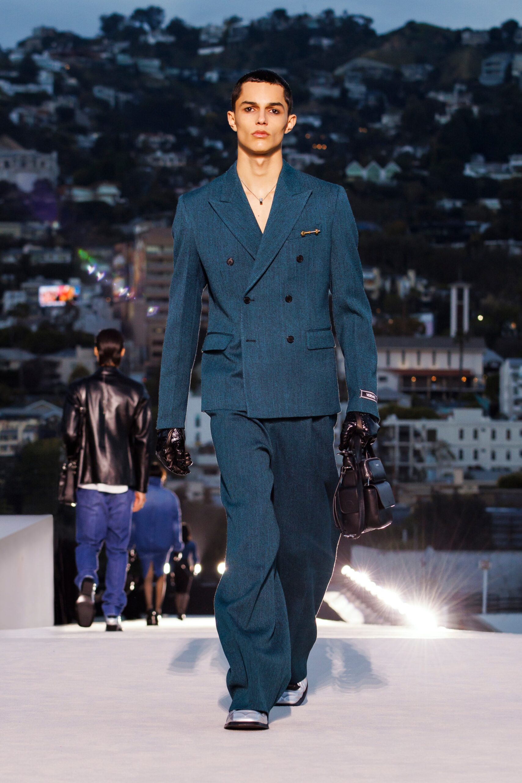 Versace F/W 23 Look 48