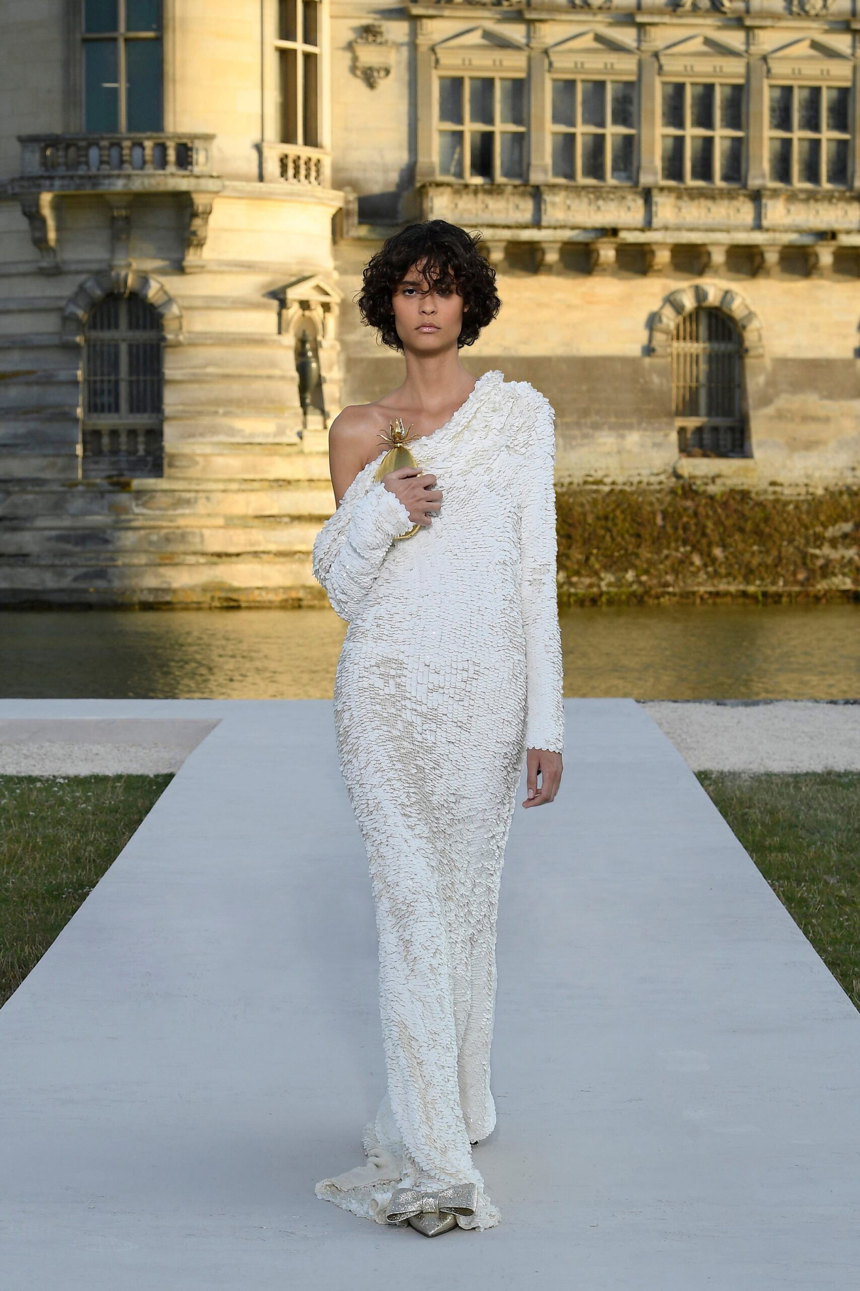 Valentino F/W 23 Couture Look 49